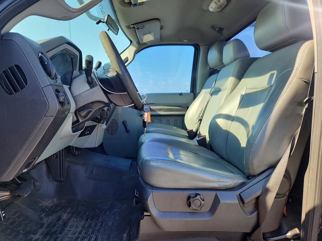 2012 Ford F250 Super Duty Черный vin: 1FTBF2A62CEA61444