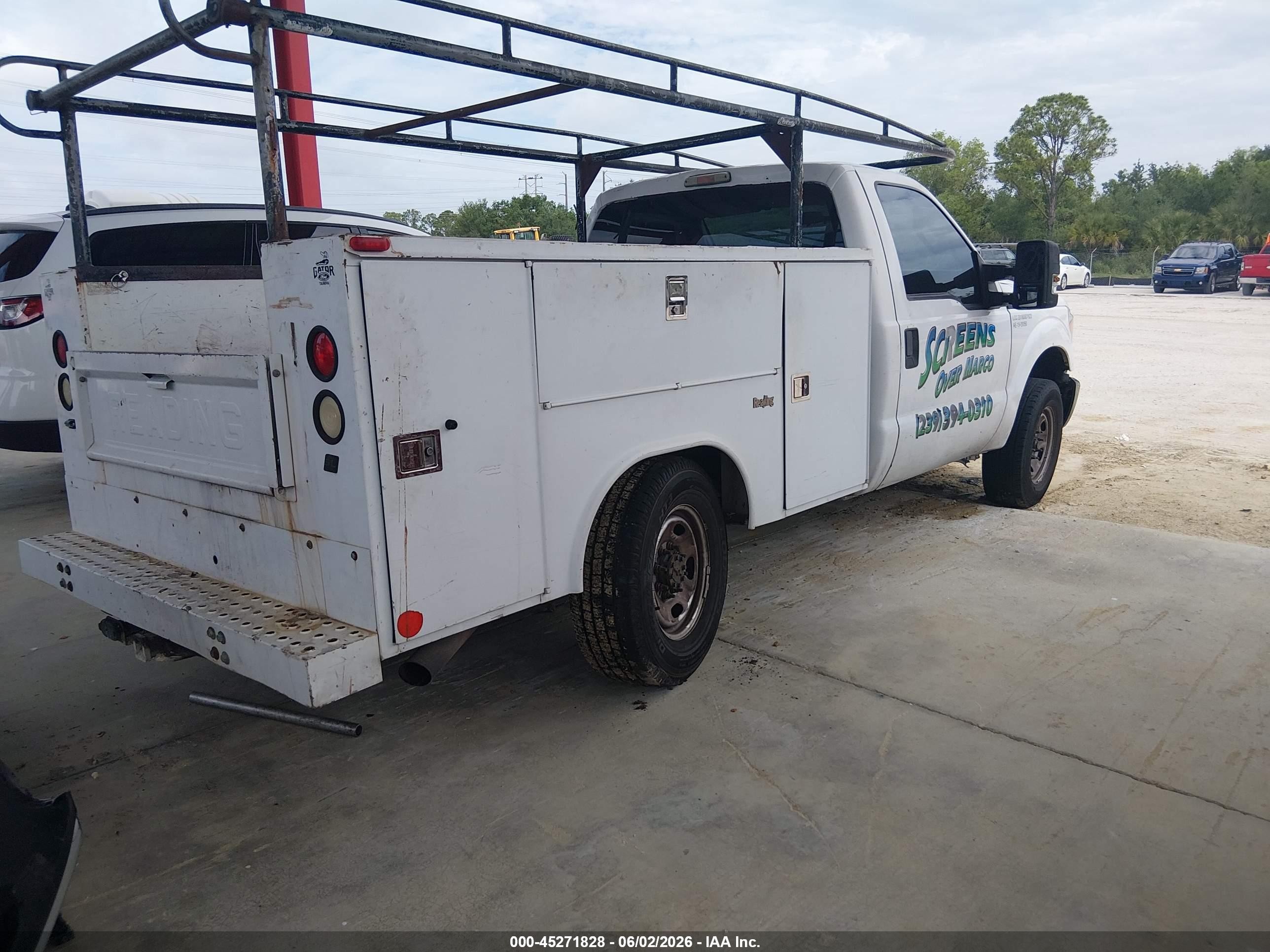 2014 Ford F-250 Xl White vin: 1FTBF2A62EEB39613