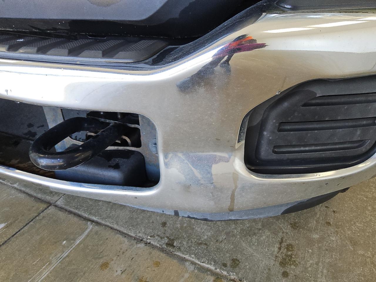2015 Ford F250 Super Duty White vin: 1FTBF2A62FEA07369 Damage: Front Metal Bumper Chrome, Dent(S) W/No Paint Dmg, > 12 Inches