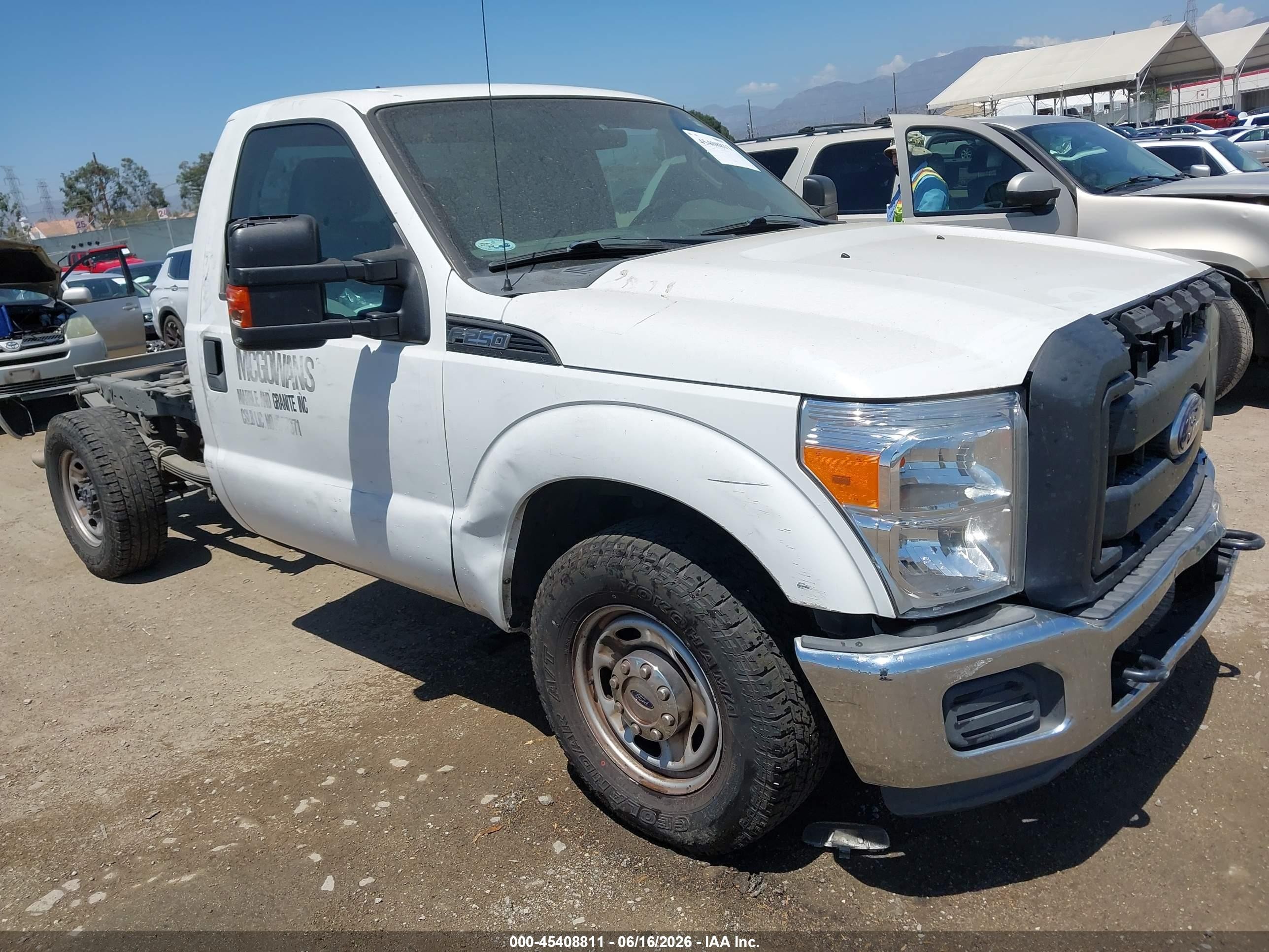 2012 Ford Super Duty F-250 Srw Xl White vin: 1FTBF2A64CEA70338