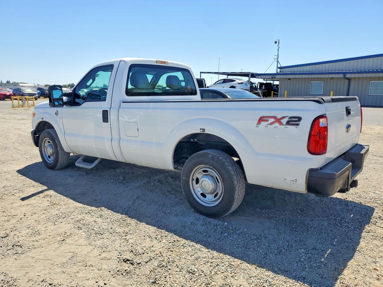 2013 Ford F250 Super Duty White vin: 1FTBF2A64DEB82154