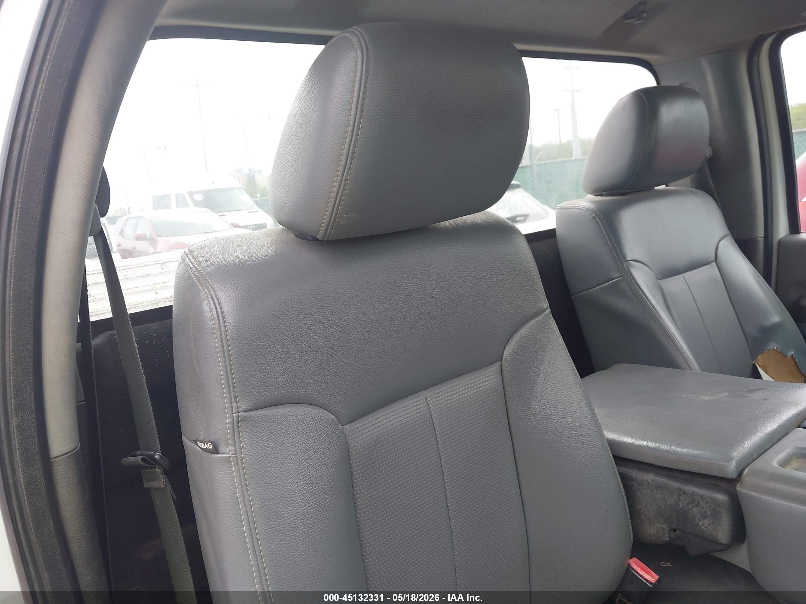 2014 Ford F-250 Xl Белый vin: 1FTBF2A66EEA86608