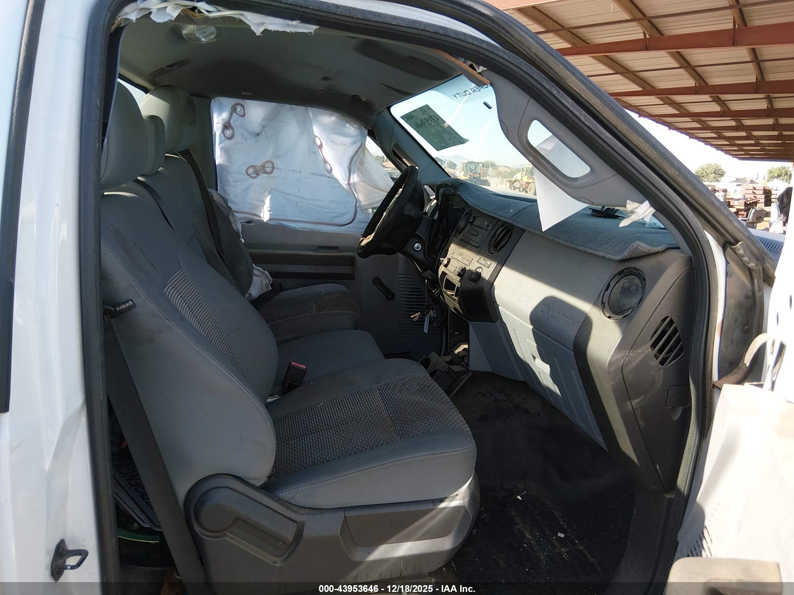 2012 Ford F-250 Xl White vin: 1FTBF2A67CED19165