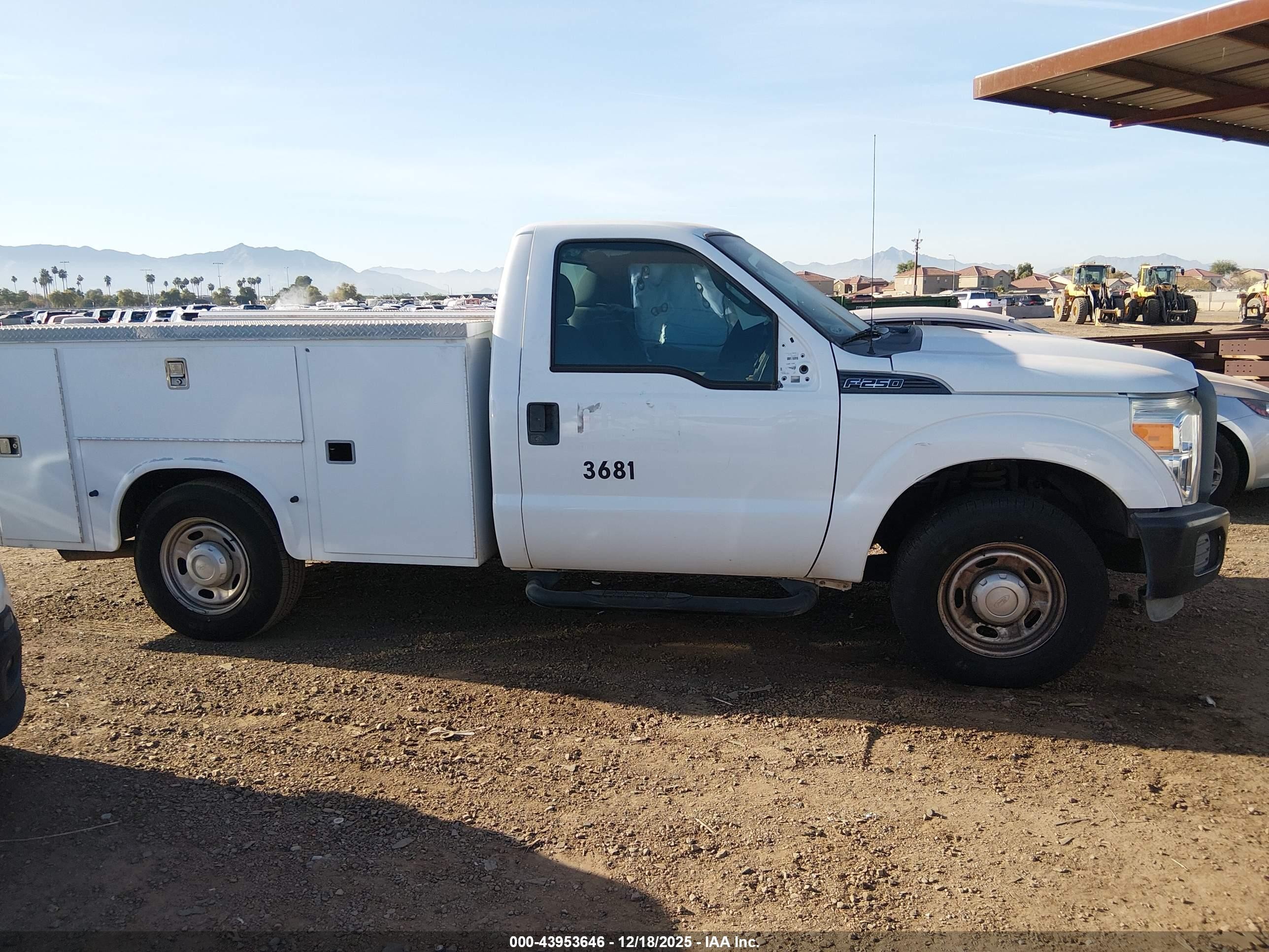 2012 Ford F-250 Xl White vin: 1FTBF2A67CED19165