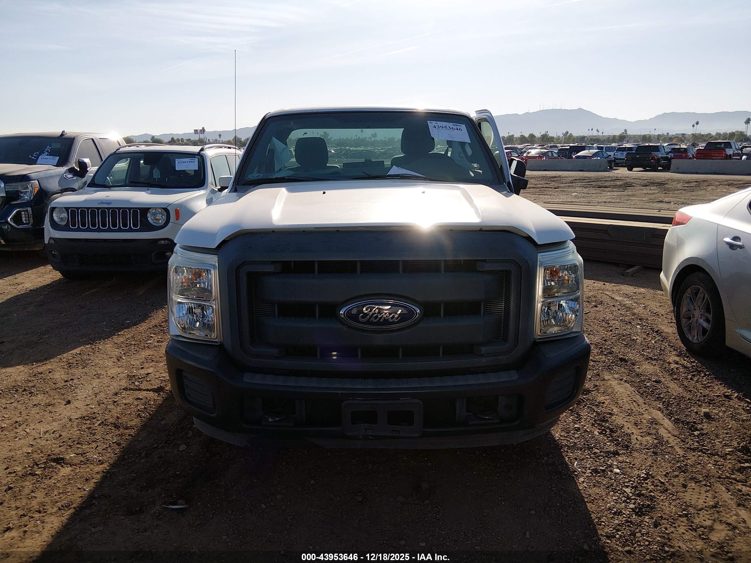 2012 Ford F-250 Xl White vin: 1FTBF2A67CED19165