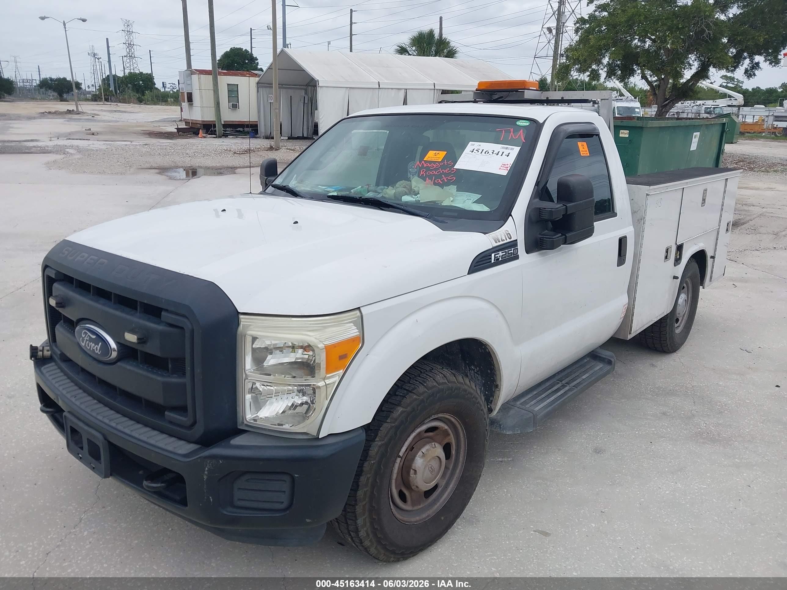 2014 Ford F-250 Xl White vin: 1FTBF2A67EEA60812