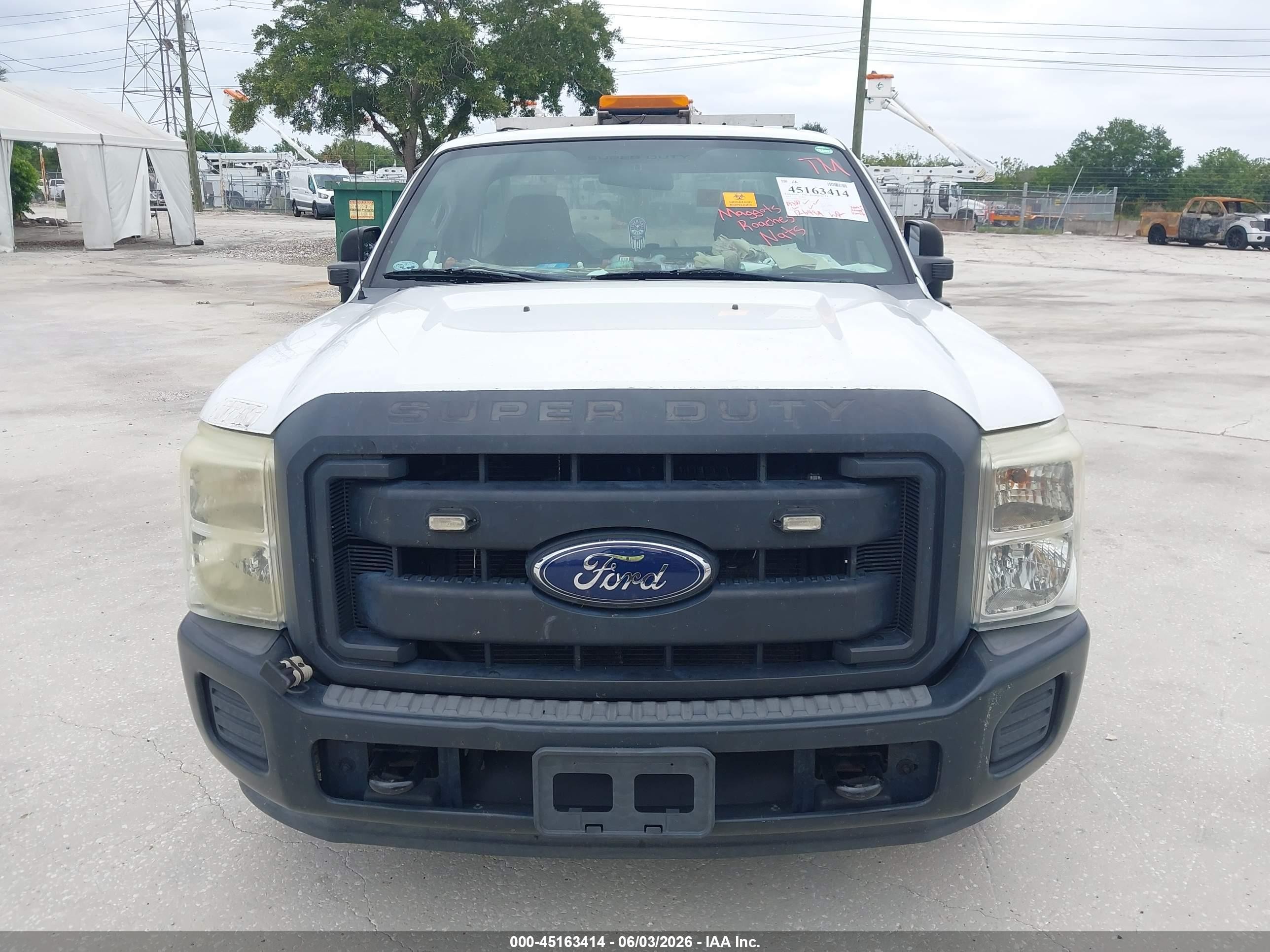 2014 Ford F-250 Xl White vin: 1FTBF2A67EEA60812