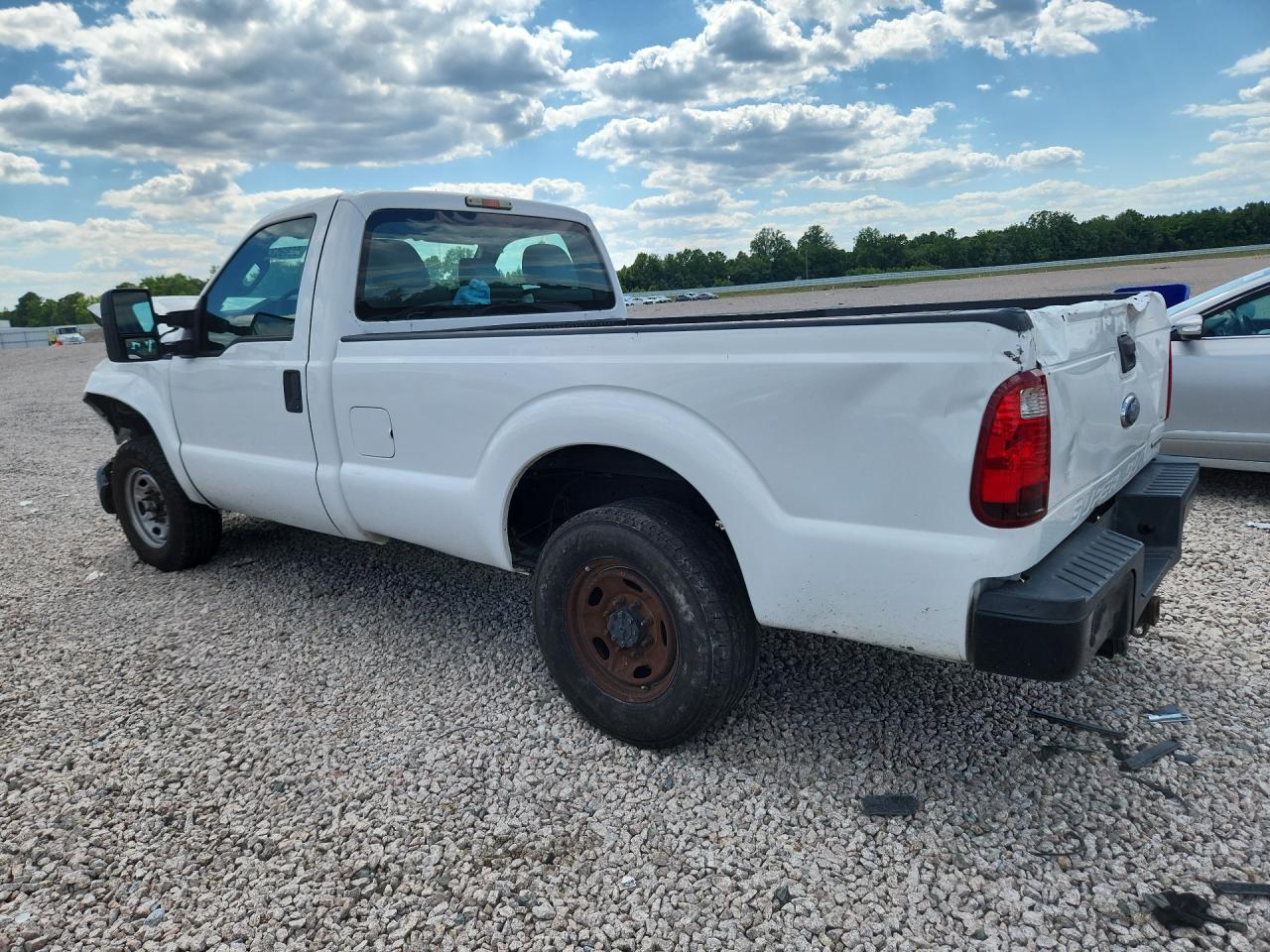 2016 Ford F250 Super Duty White vin: 1FTBF2A67GEC06001