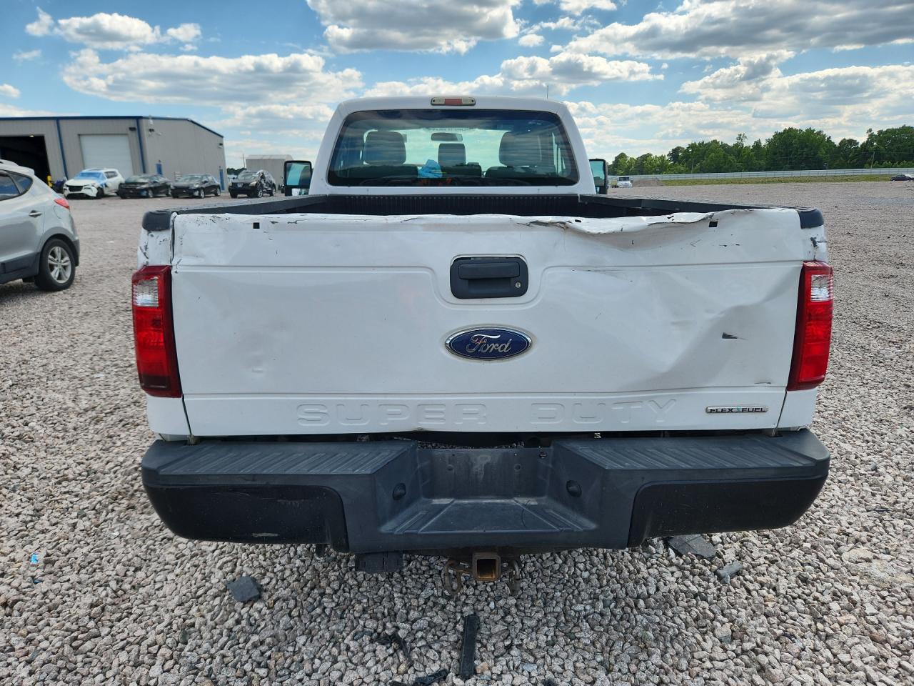 2016 Ford F250 Super Duty White vin: 1FTBF2A67GEC06001