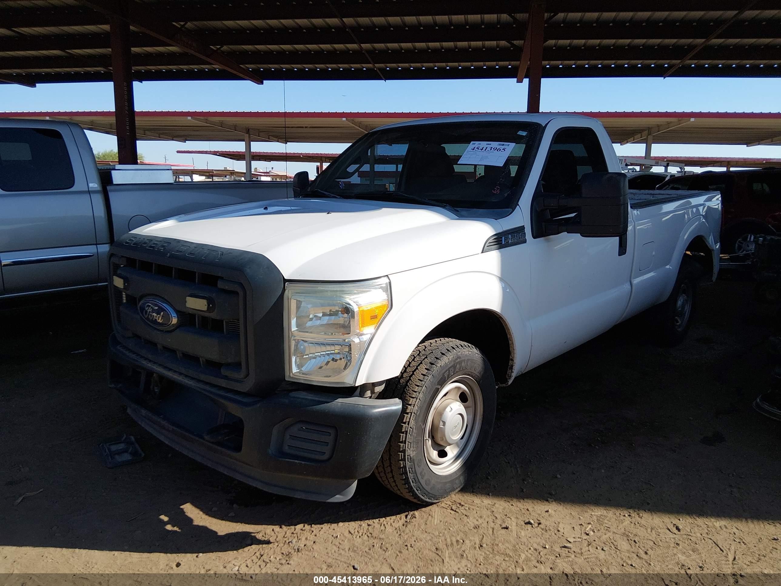 2014 Ford F-250 Xl/xlt White vin: 1FTBF2A68EEB51829