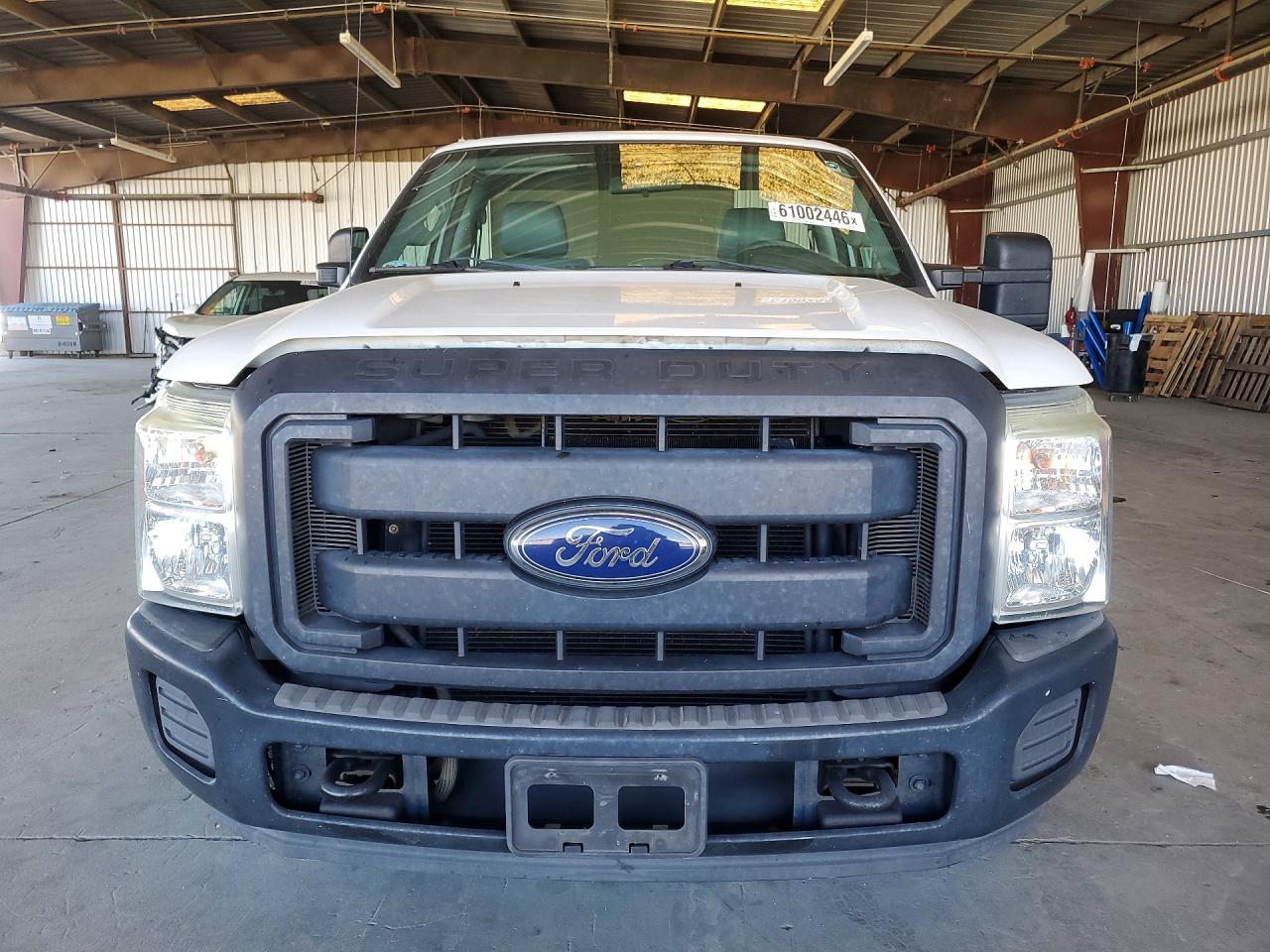 2015 Ford F250 Super Duty White vin: 1FTBF2A68FEB88249