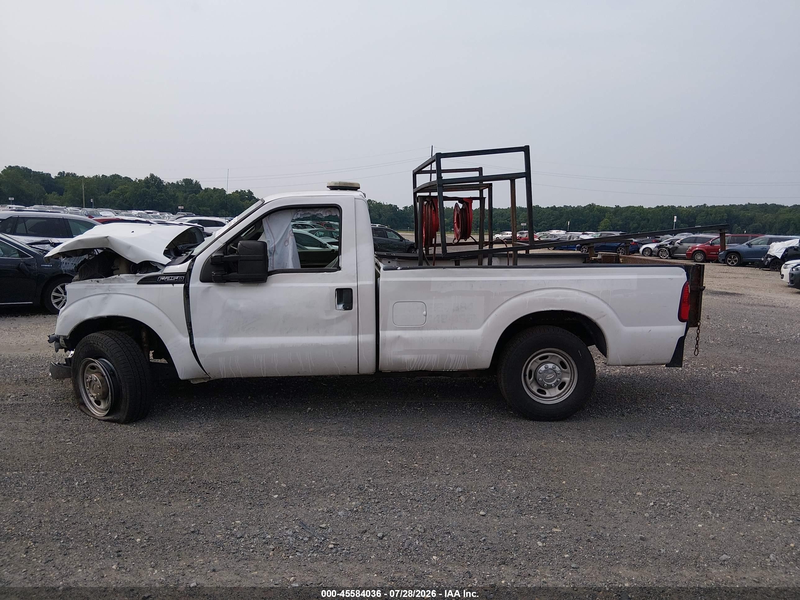 2012 Ford Super Duty F-250 Srw Xl White vin: 1FTBF2A69CEB57152