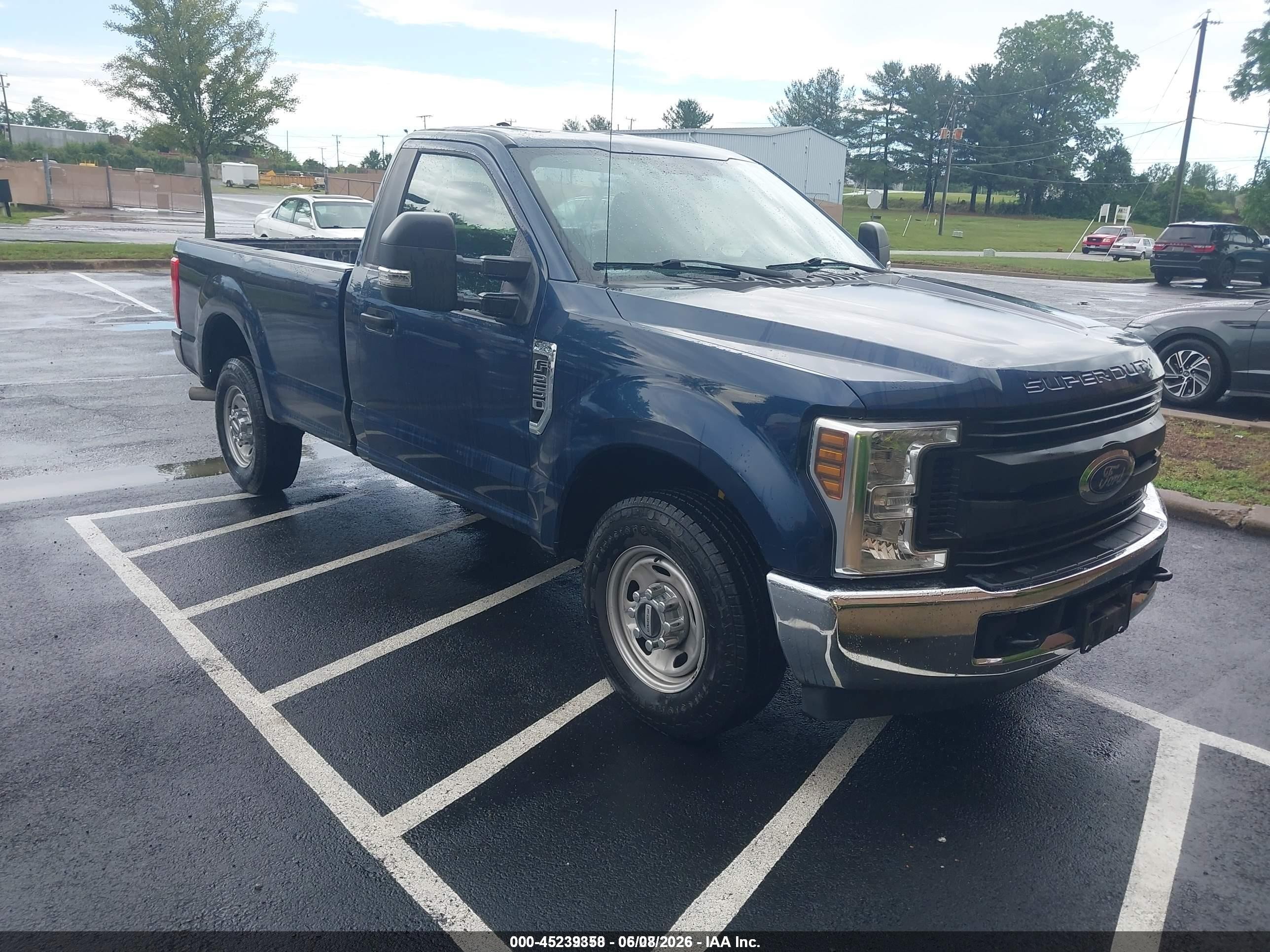 2018 Ford F-250 Xl Blue vin: 1FTBF2A69JEC83766