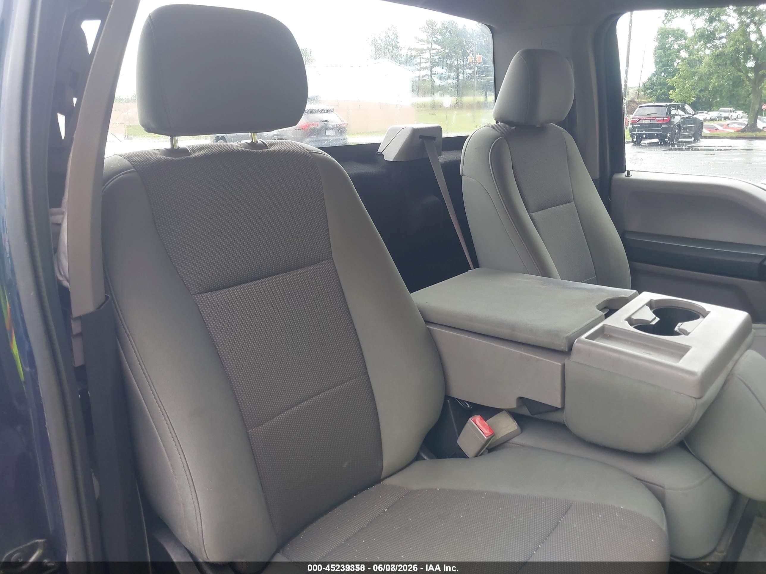 2018 Ford F-250 Xl Blue vin: 1FTBF2A69JEC83766