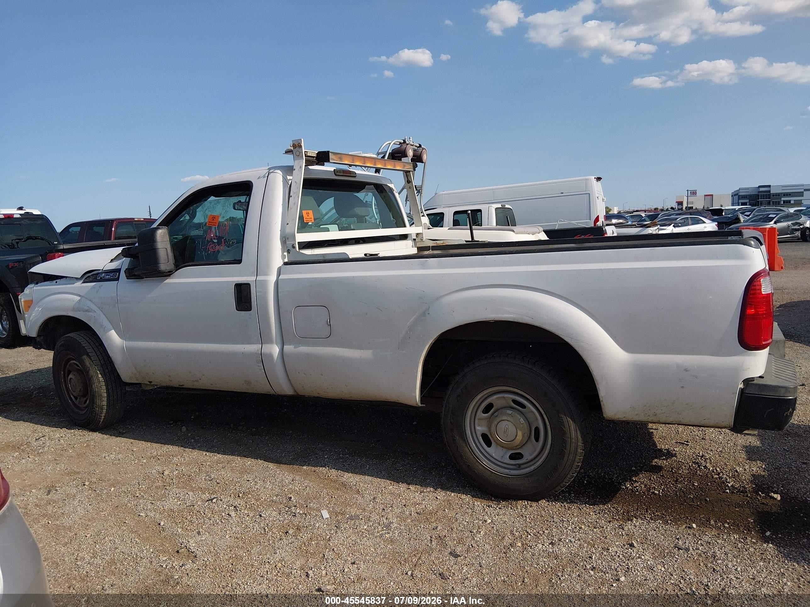 2014 Ford F-250 Xl/xlt White vin: 1FTBF2A6XEEB68969