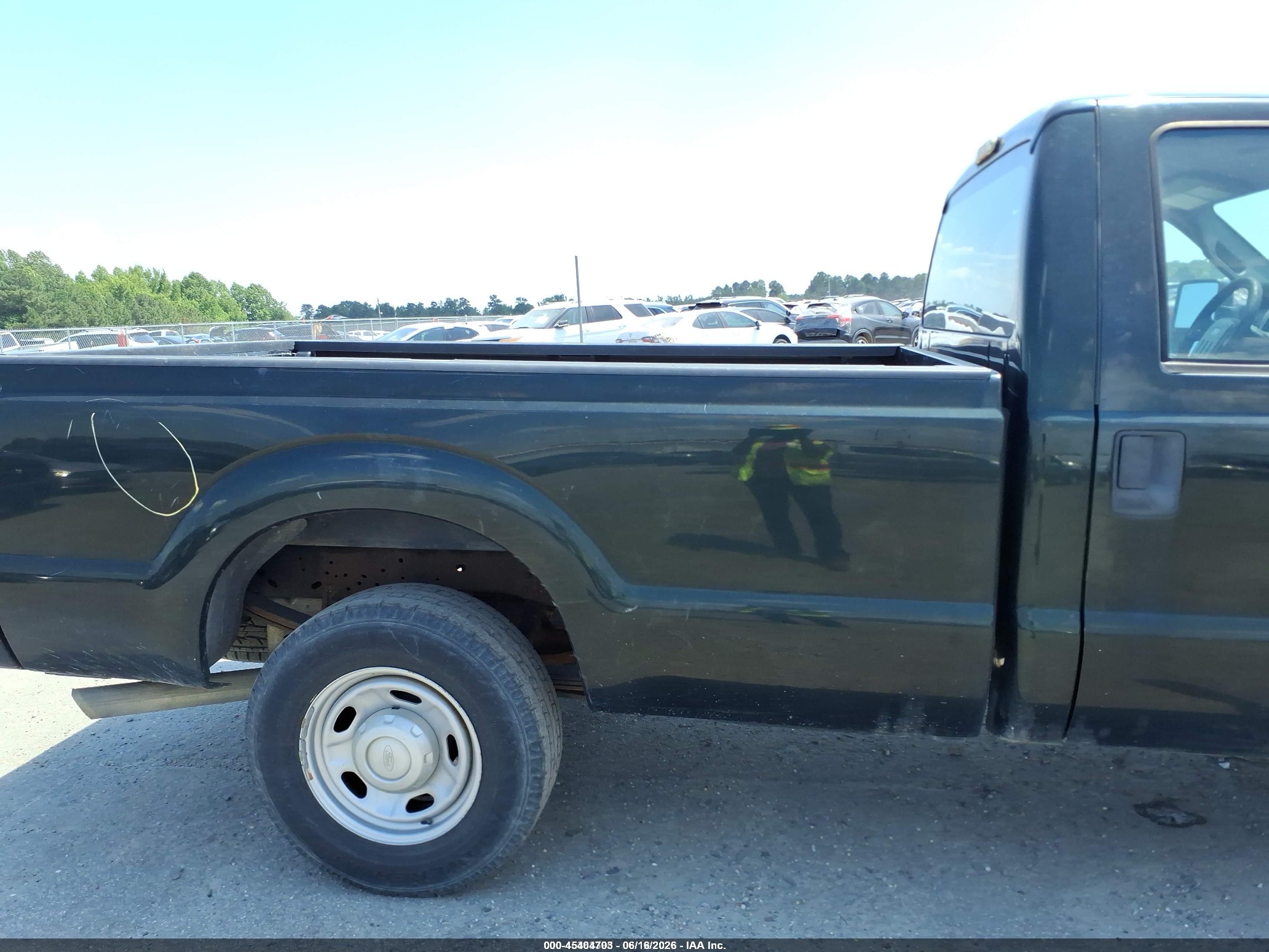 2015 Ford F-250 Xl Green vin: 1FTBF2A6XFEA24419
