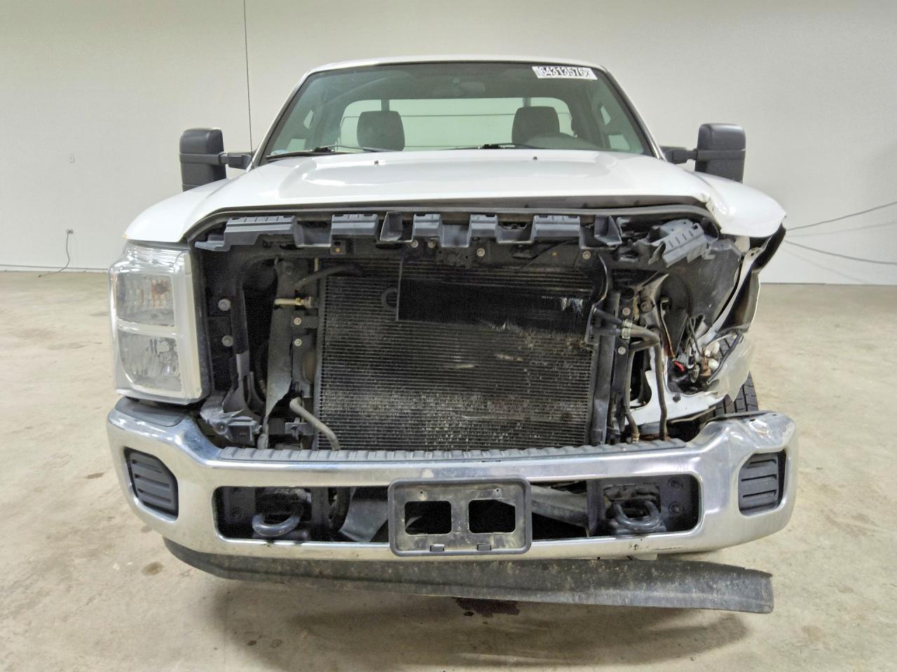 2015 Ford F250 Super Duty White vin: 1FTBF2A6XFEB63790