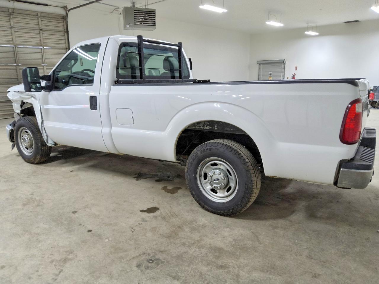 2015 Ford F250 Super Duty White vin: 1FTBF2A6XFEB63790