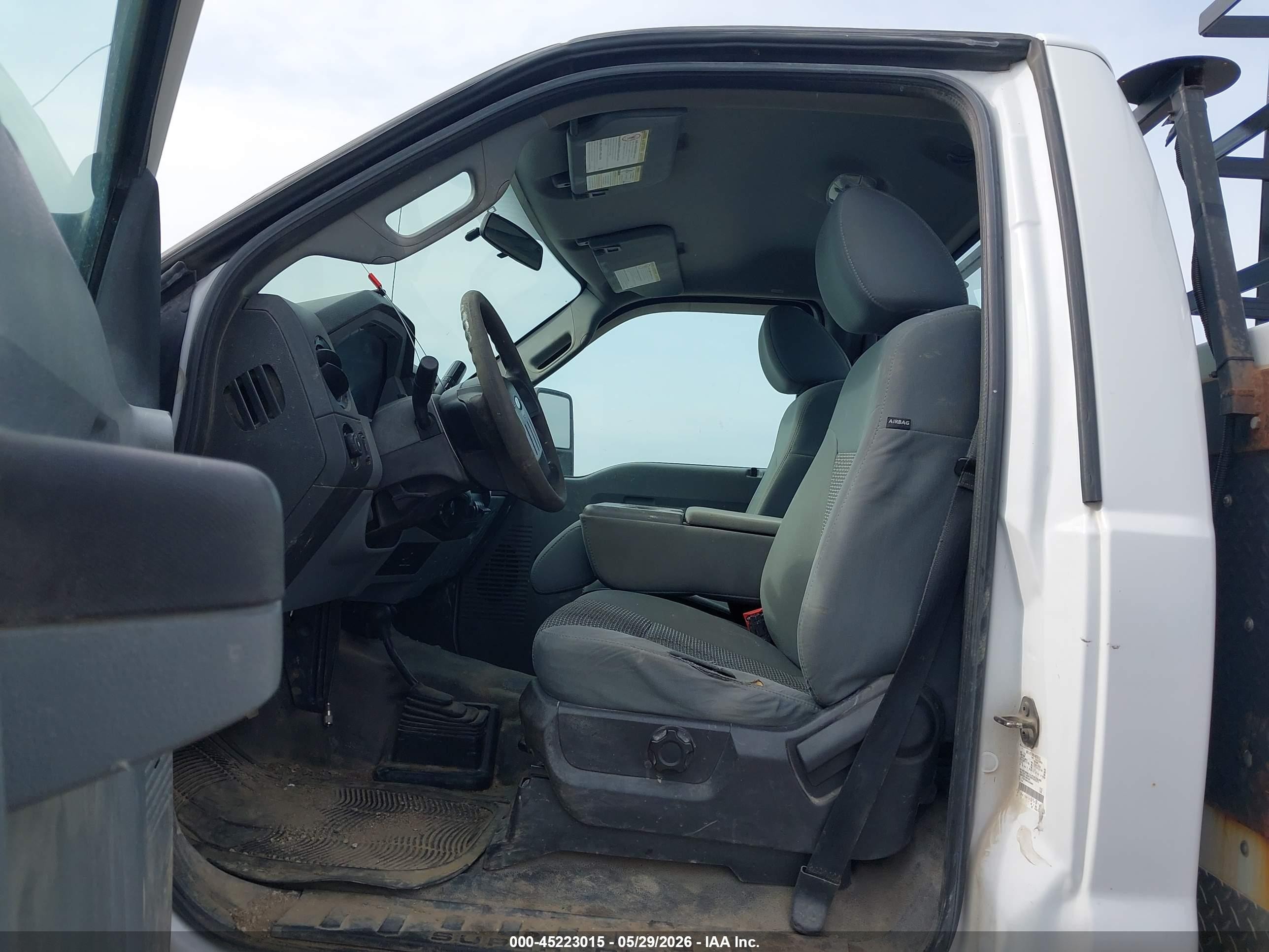 2013 Ford F-250 Xl White vin: 1FTBF2B60DEA09469