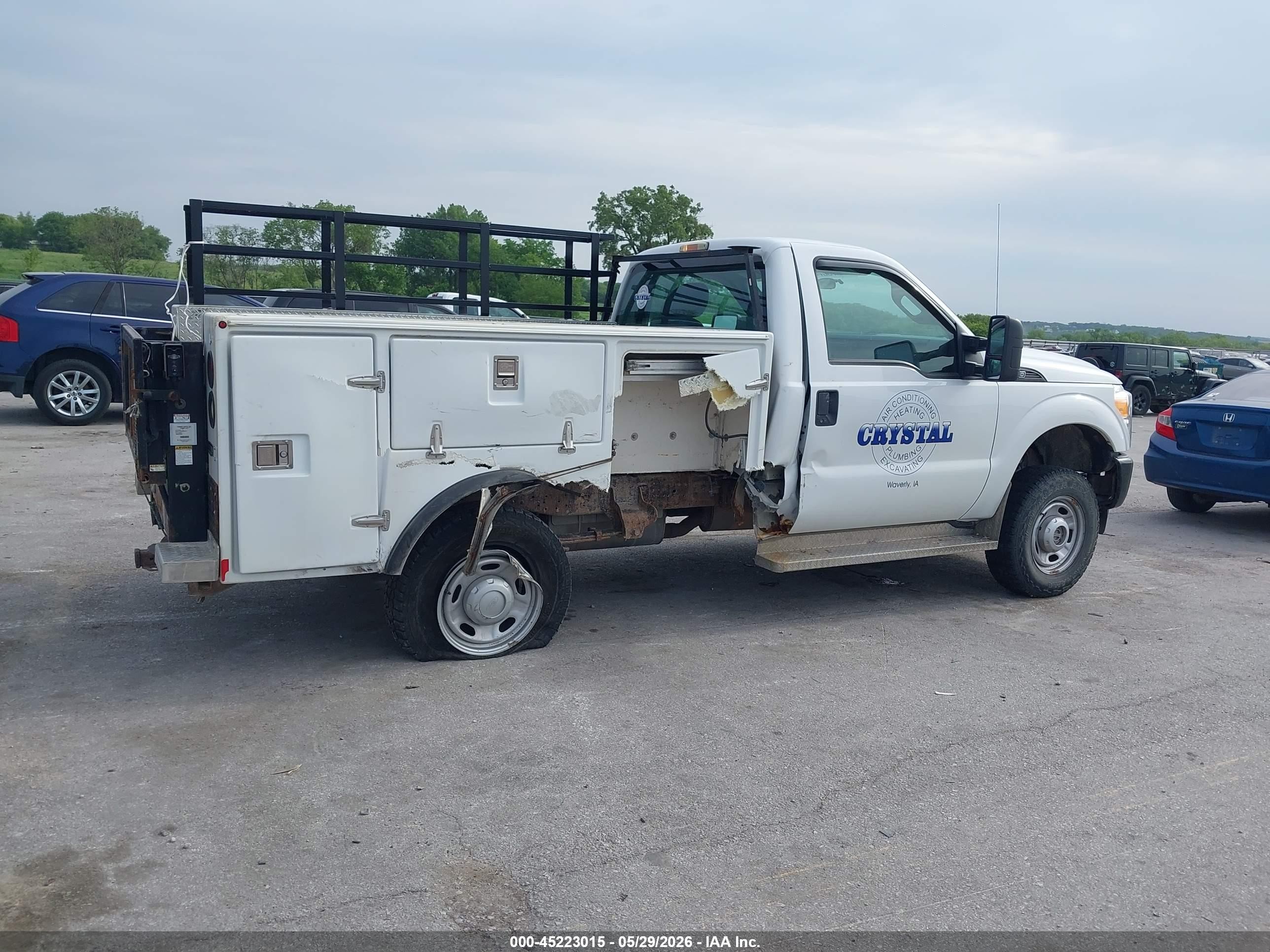 2013 Ford F-250 Xl White vin: 1FTBF2B60DEA09469