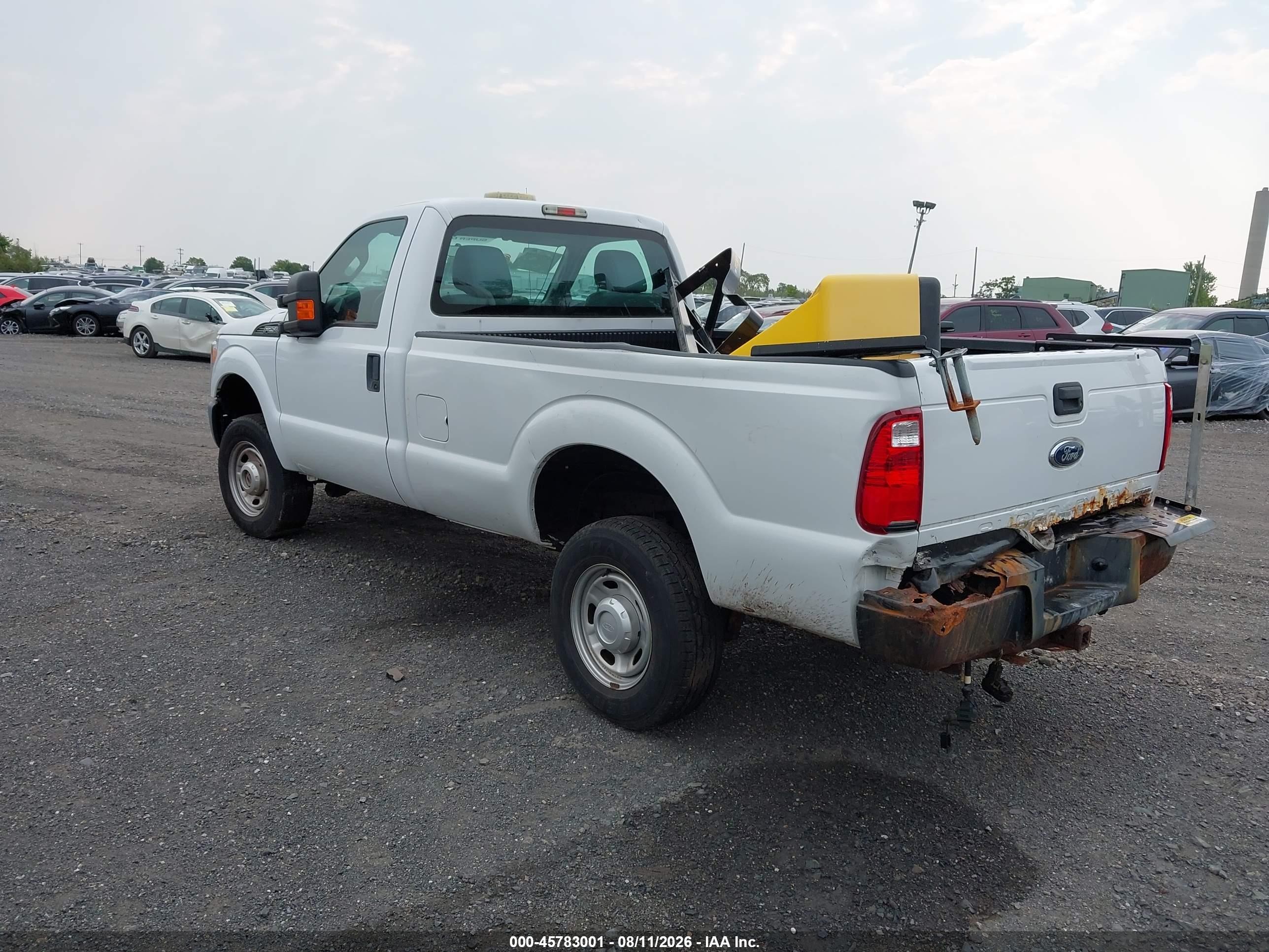 2015 Ford F-250 Xl Белый vin: 1FTBF2B62FEB45170
