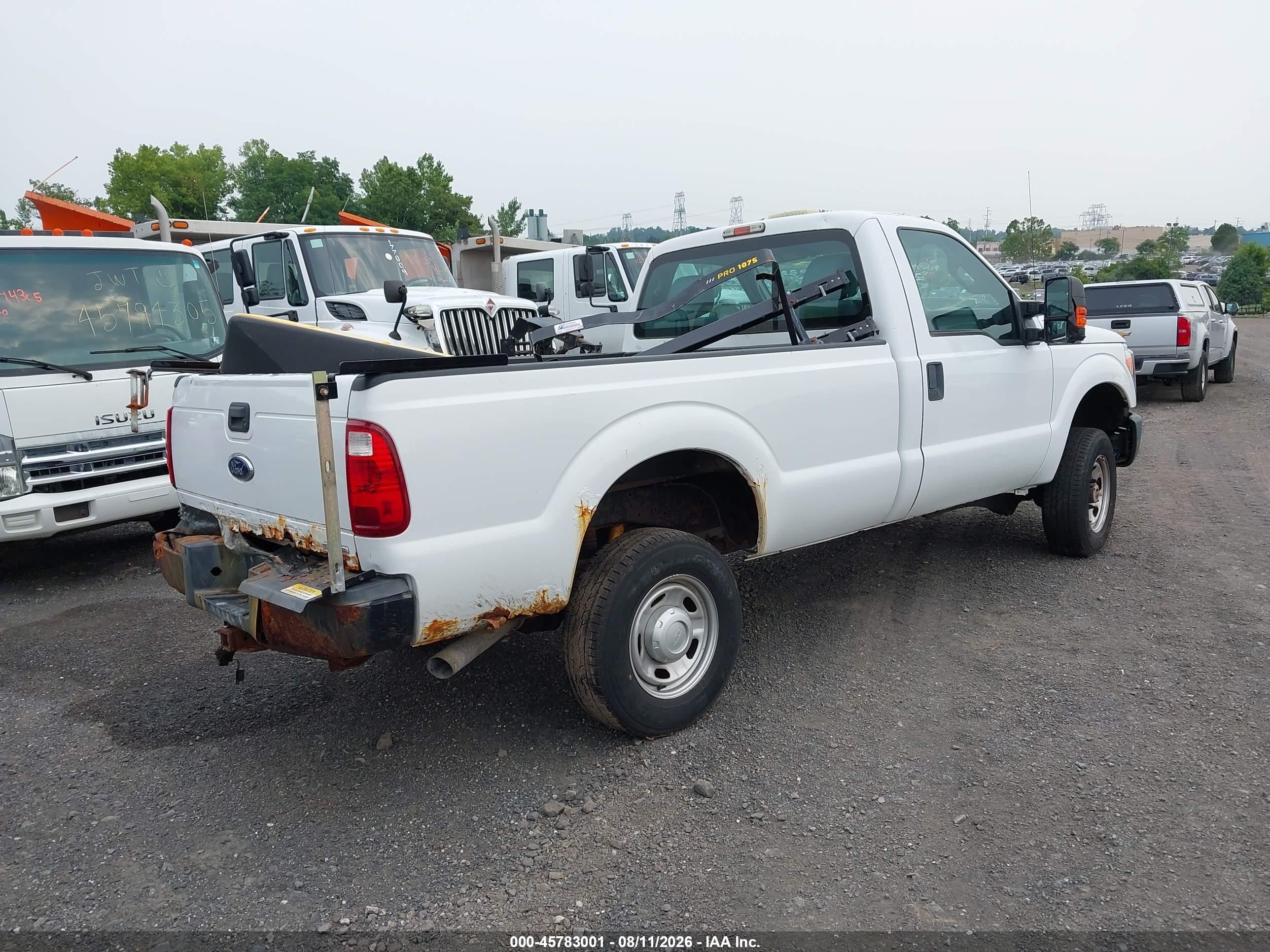 2015 Ford F-250 Xl Белый vin: 1FTBF2B62FEB45170