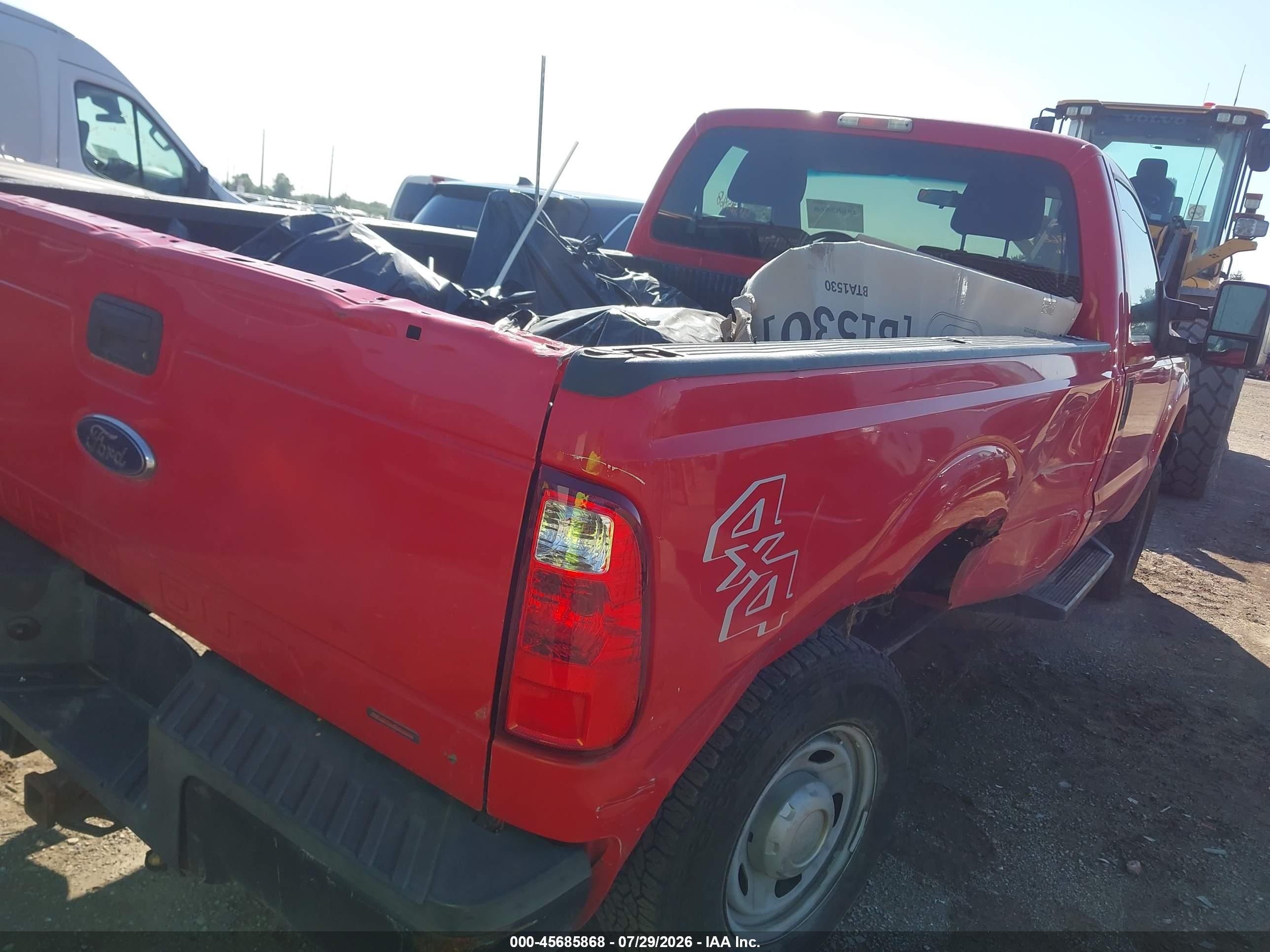 2015 Ford F250 Super Duty Red vin: 1FTBF2B62FEC09546