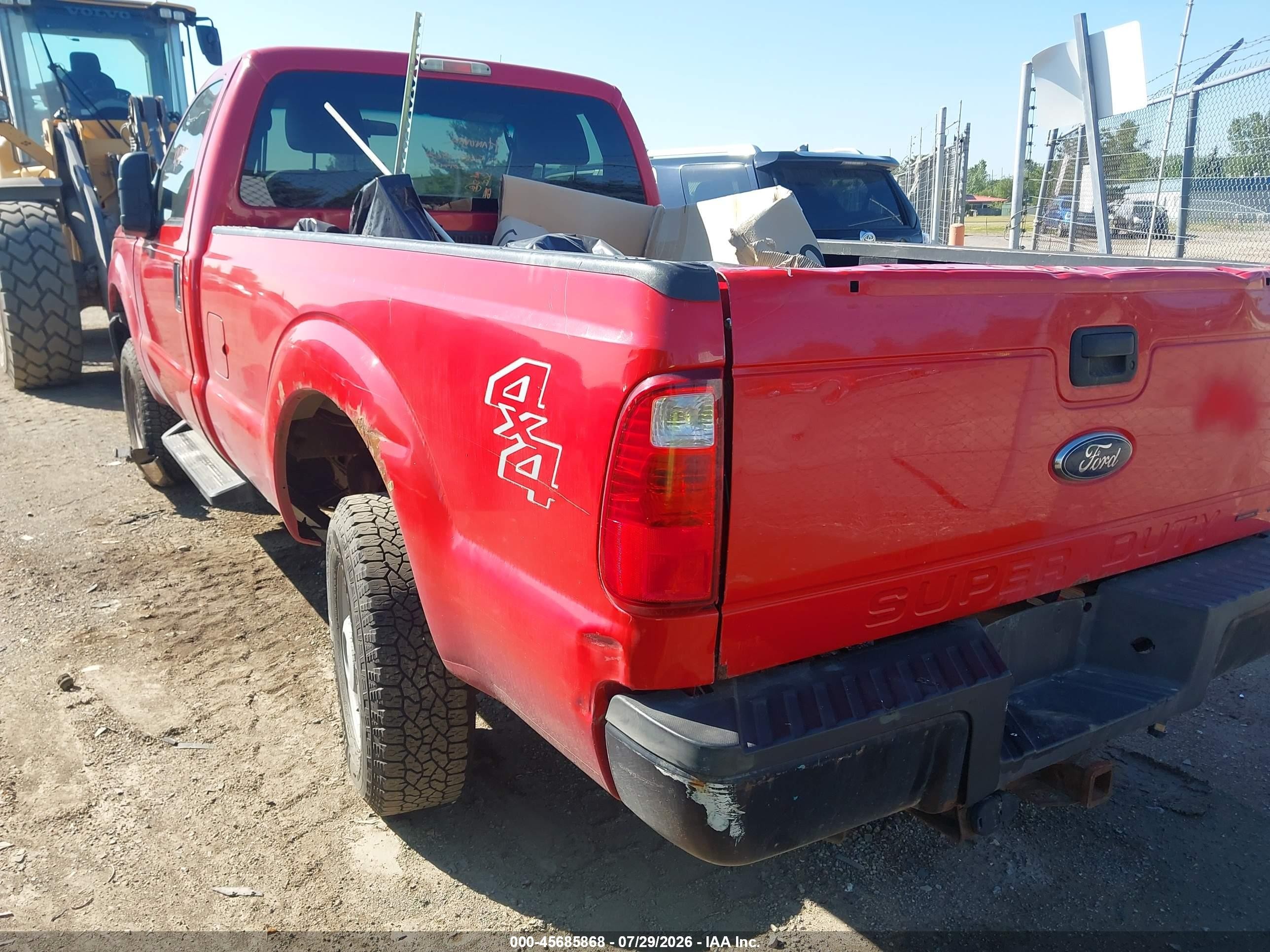 2015 Ford F250 Super Duty Red vin: 1FTBF2B62FEC09546