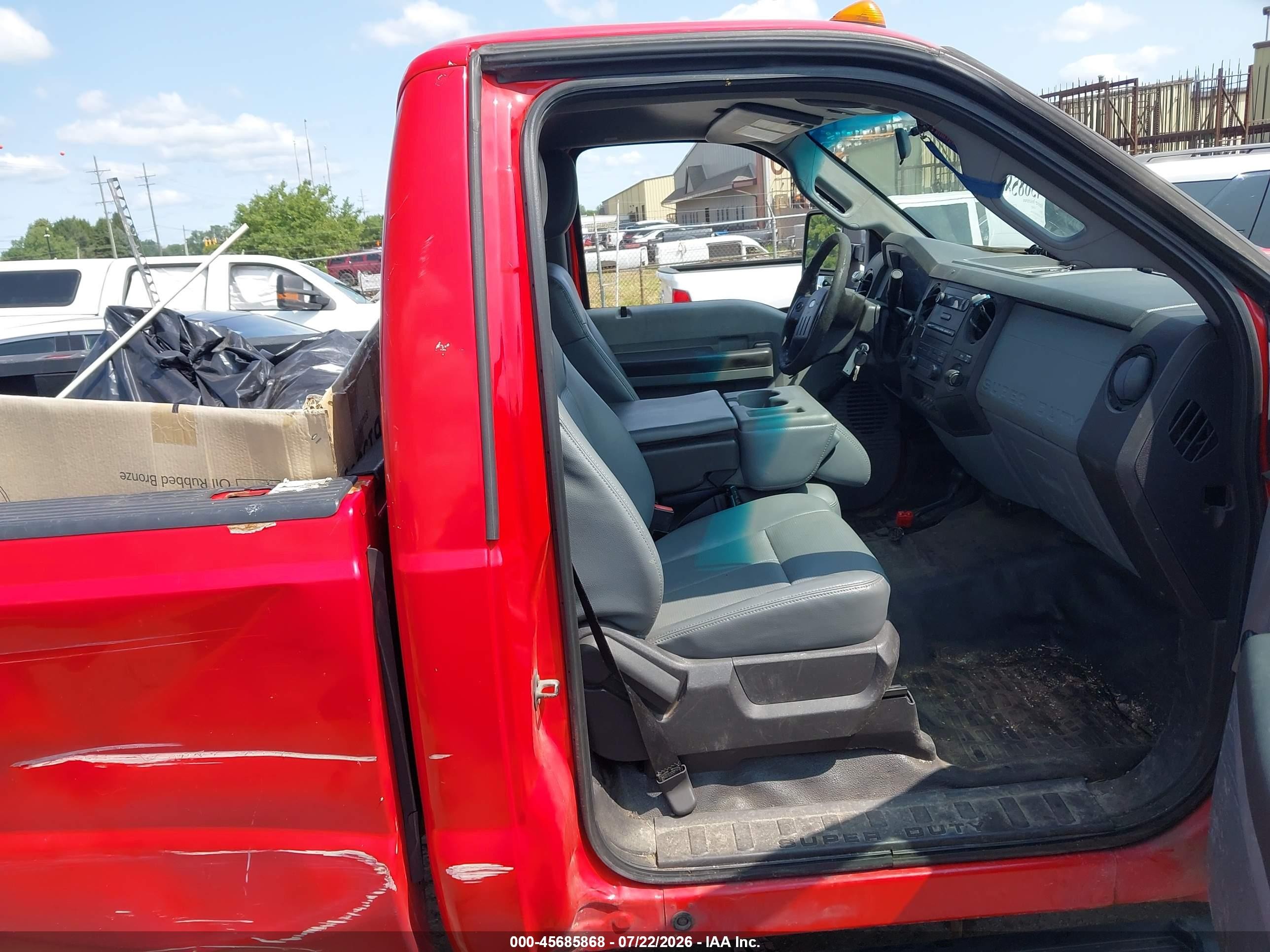 2015 Ford F250 Super Duty Red vin: 1FTBF2B62FEC09546