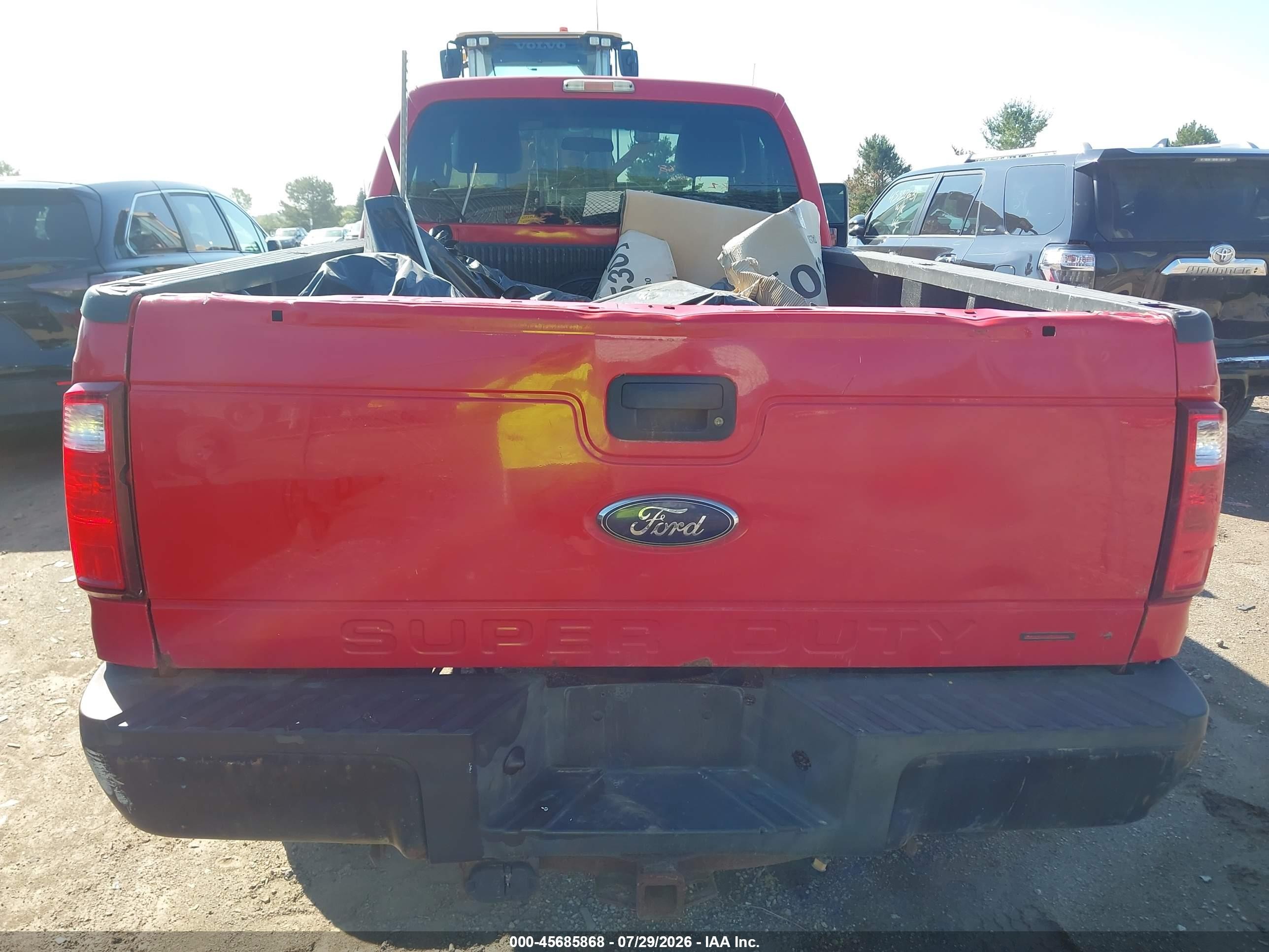 2015 Ford F250 Super Duty Red vin: 1FTBF2B62FEC09546
