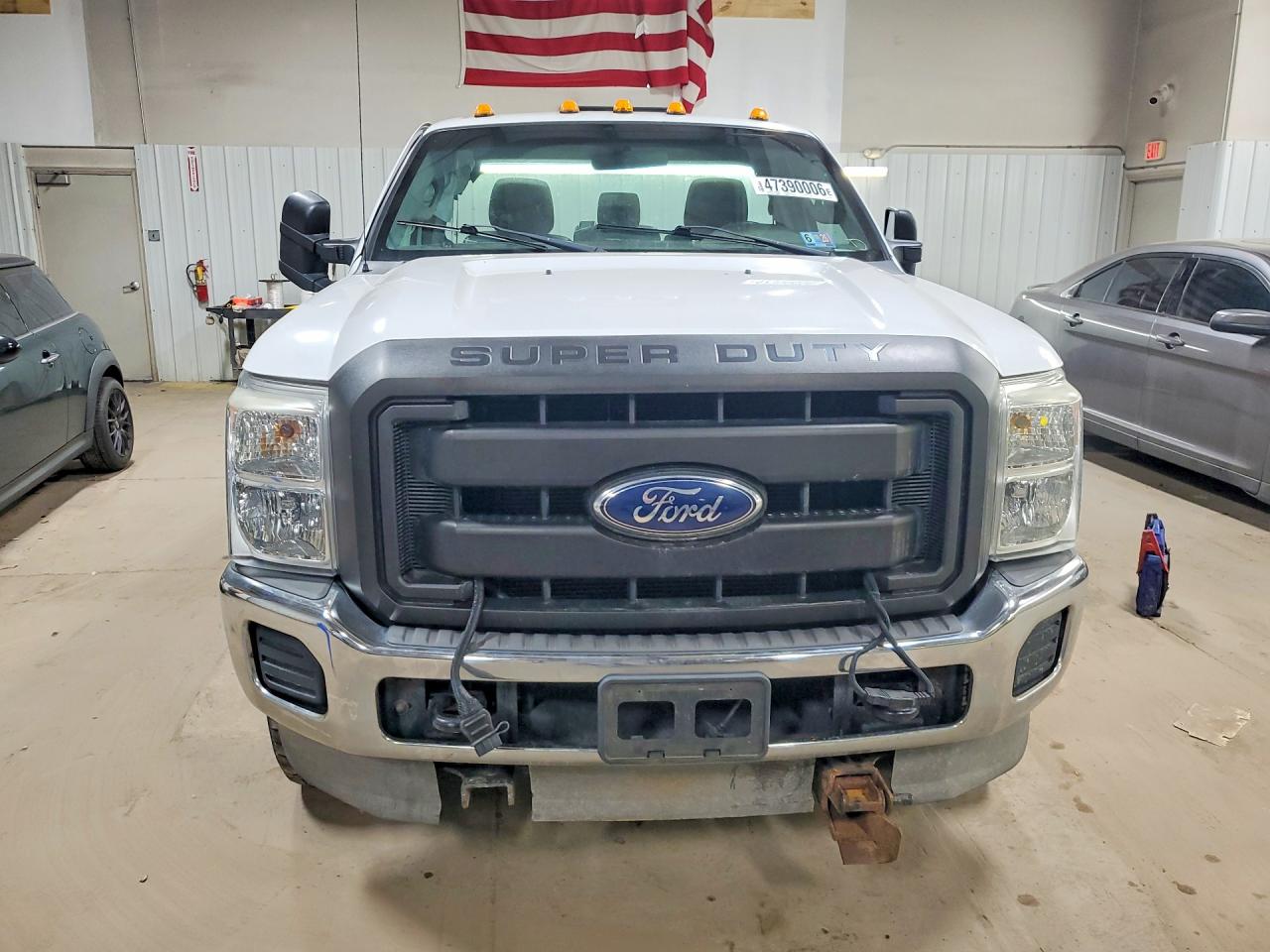 2011 Ford F250 Super Duty White vin: 1FTBF2B63BEB26721