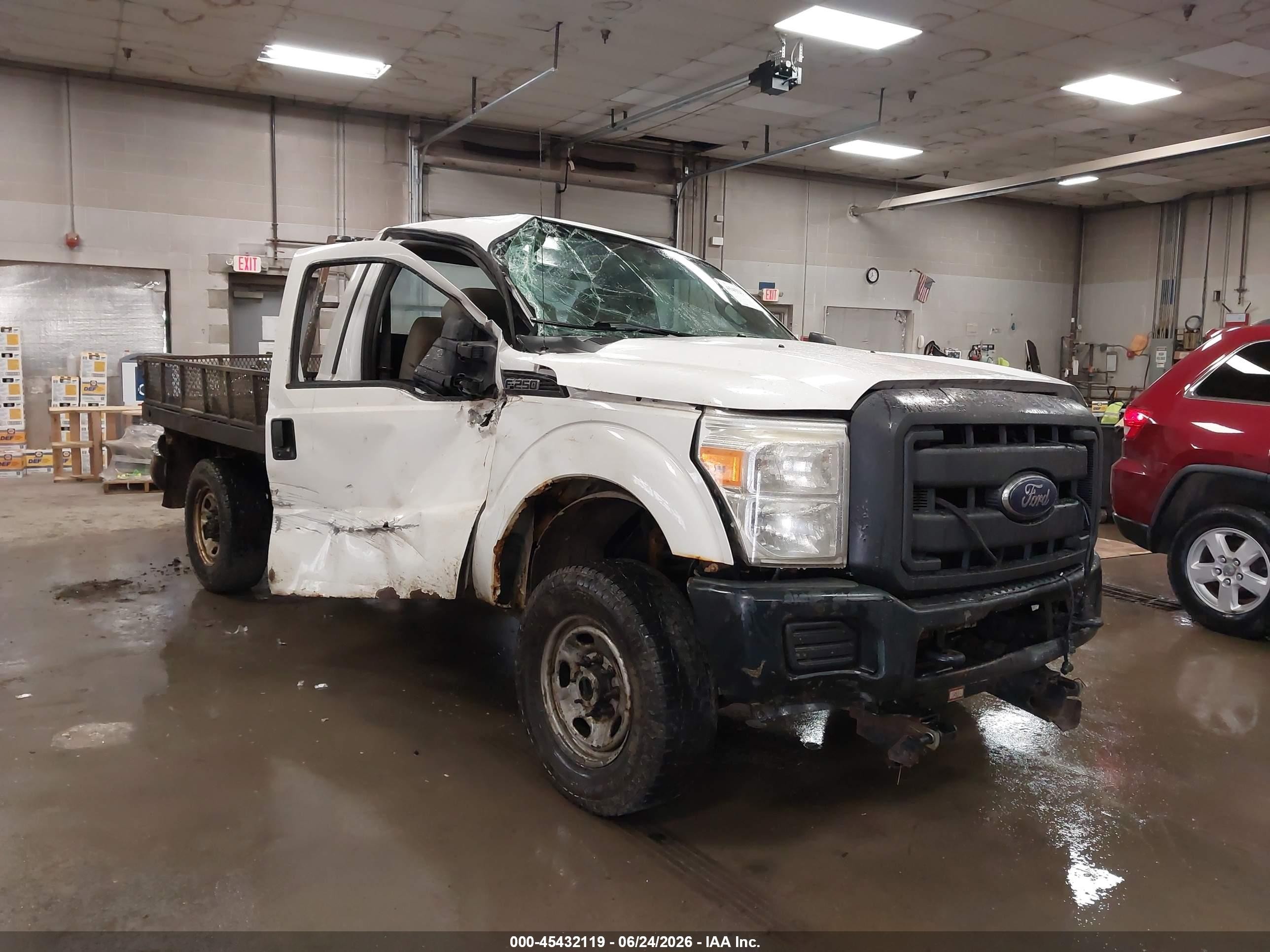 2012 Ford Super Duty F-250 Srw Xl White vin: 1FTBF2B63CEB03599