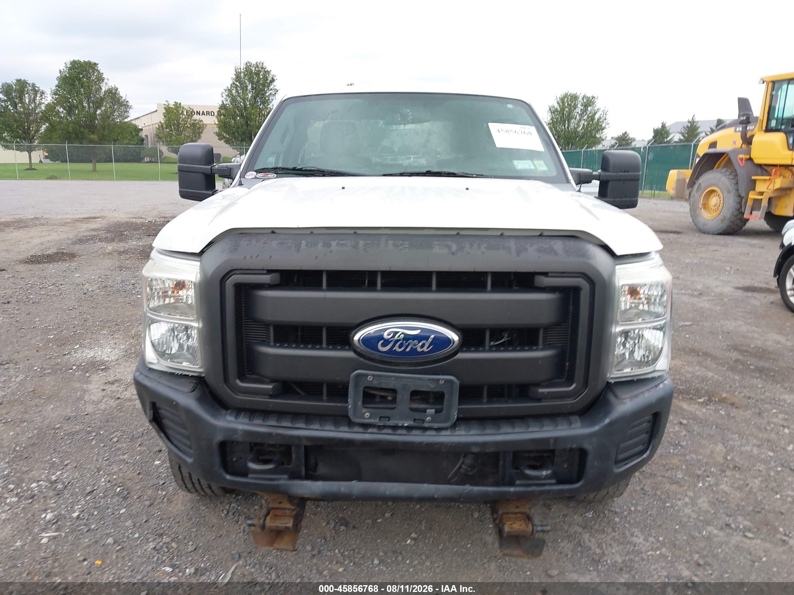 2011 Ford F-250 Xl White vin: 1FTBF2B64BEC94772