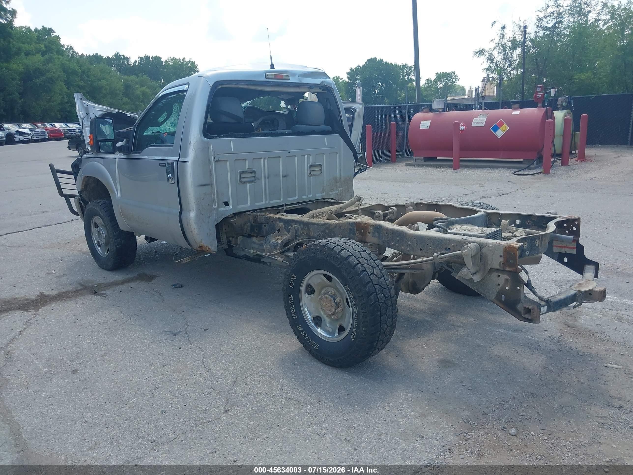 2013 Ford Super Duty F-250 Srw Xlt Silver vin: 1FTBF2B64DEA55726