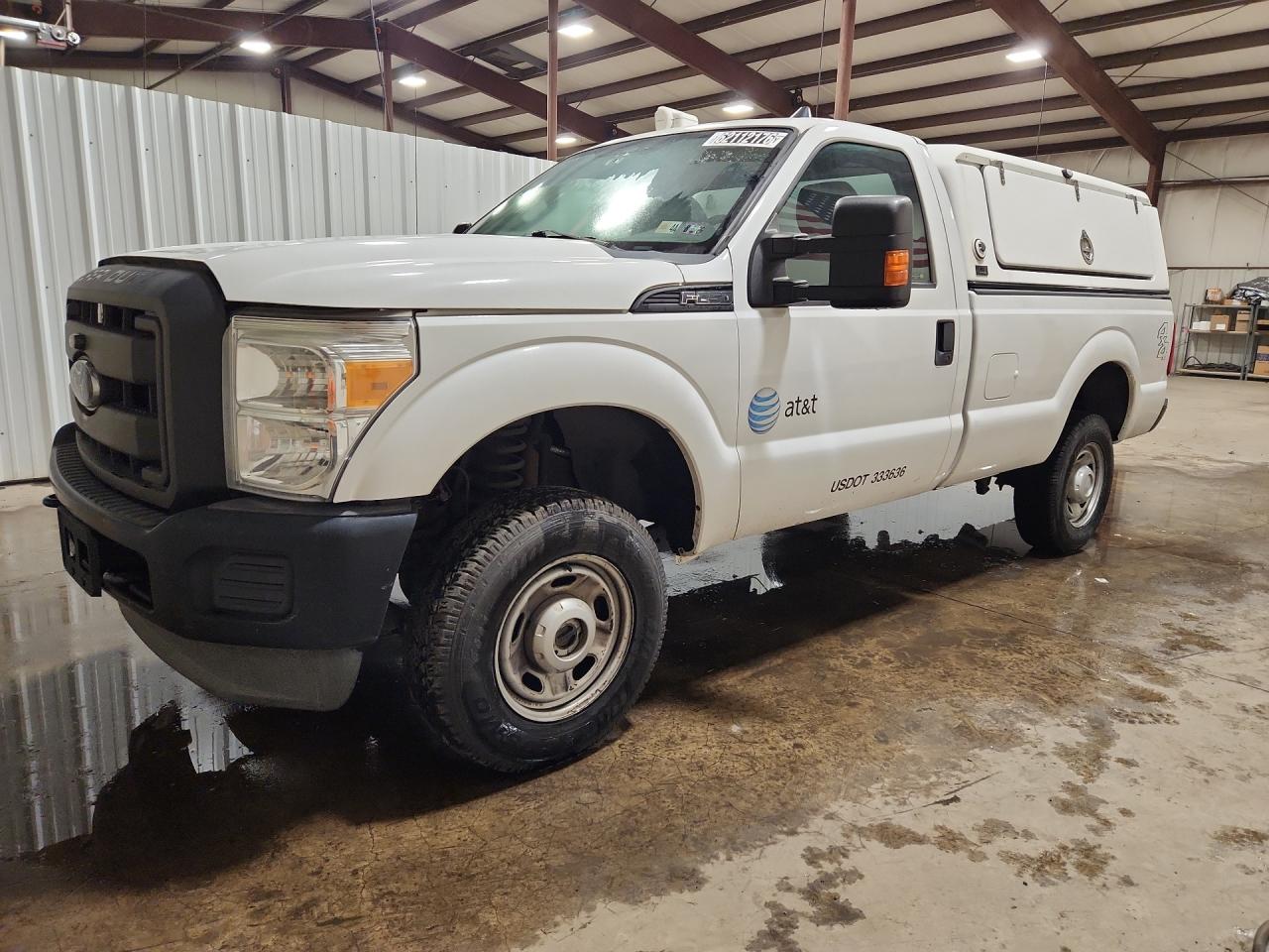 2013 Ford F250 Super Duty White vin: 1FTBF2B65DEB31082 Damage: Left Front Door, Multiple Scratches Heavy, 3