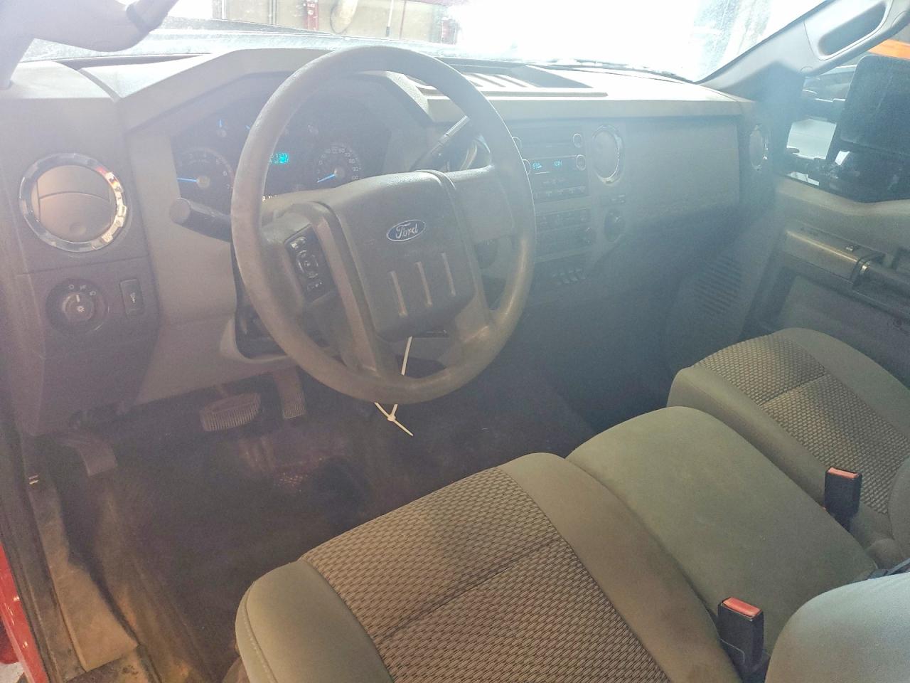 2011 Ford F250 Super Duty Red vin: 1FTBF2B66BEB40029