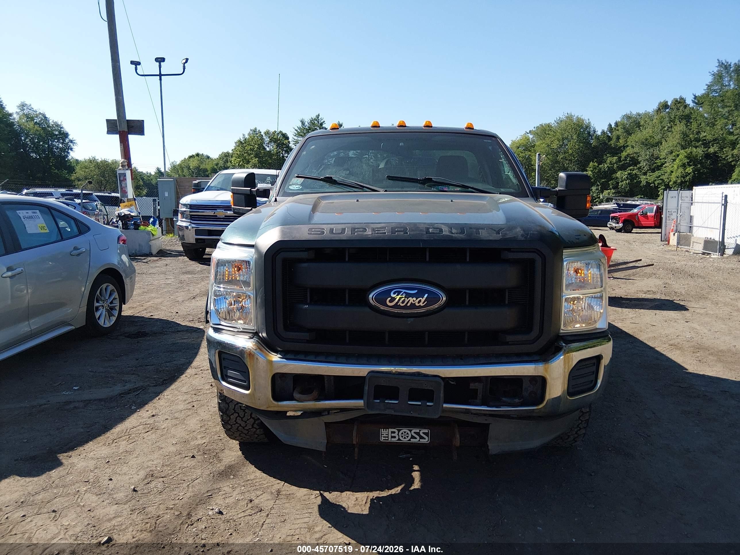 2011 Ford F-250 Xl Green vin: 1FTBF2B67BEA54003