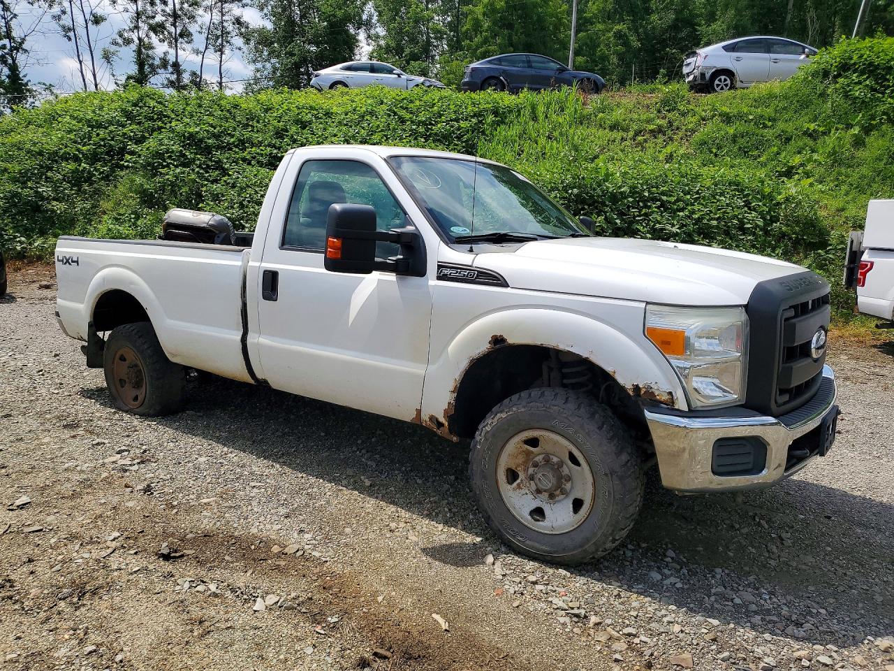 2011 Ford F250 Super Duty White vin: 1FTBF2B67BEC37529