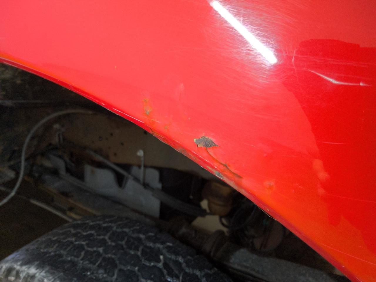 2015 Ford F250 Super Duty Red vin: 1FTBF2B67FEC41862 Damage: Left Bed Side, Dent(S) W/ Paint Dmg, 4 To 5 Inches