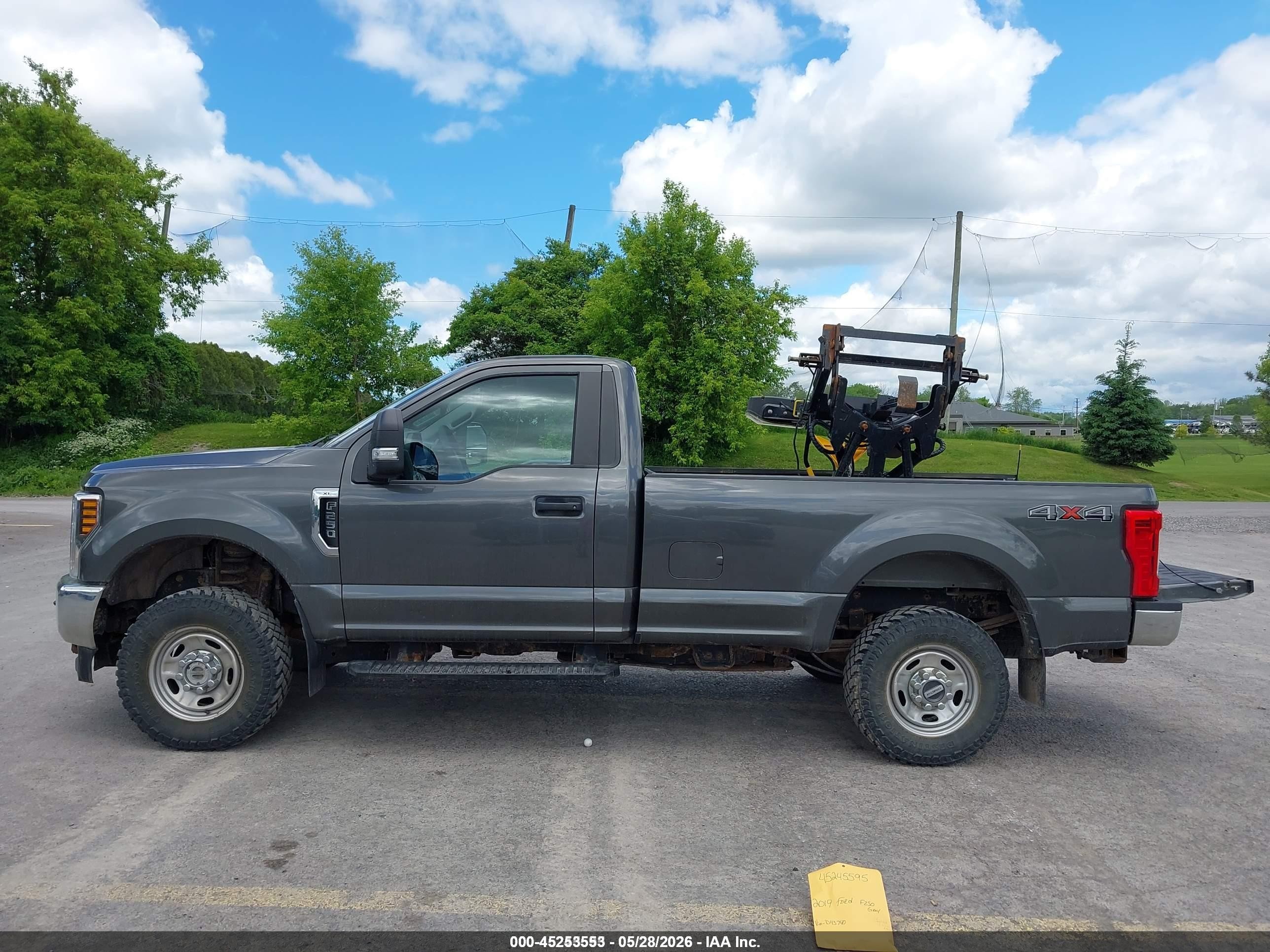 2019 Ford F-250 Xl Gray vin: 1FTBF2B67KED43740