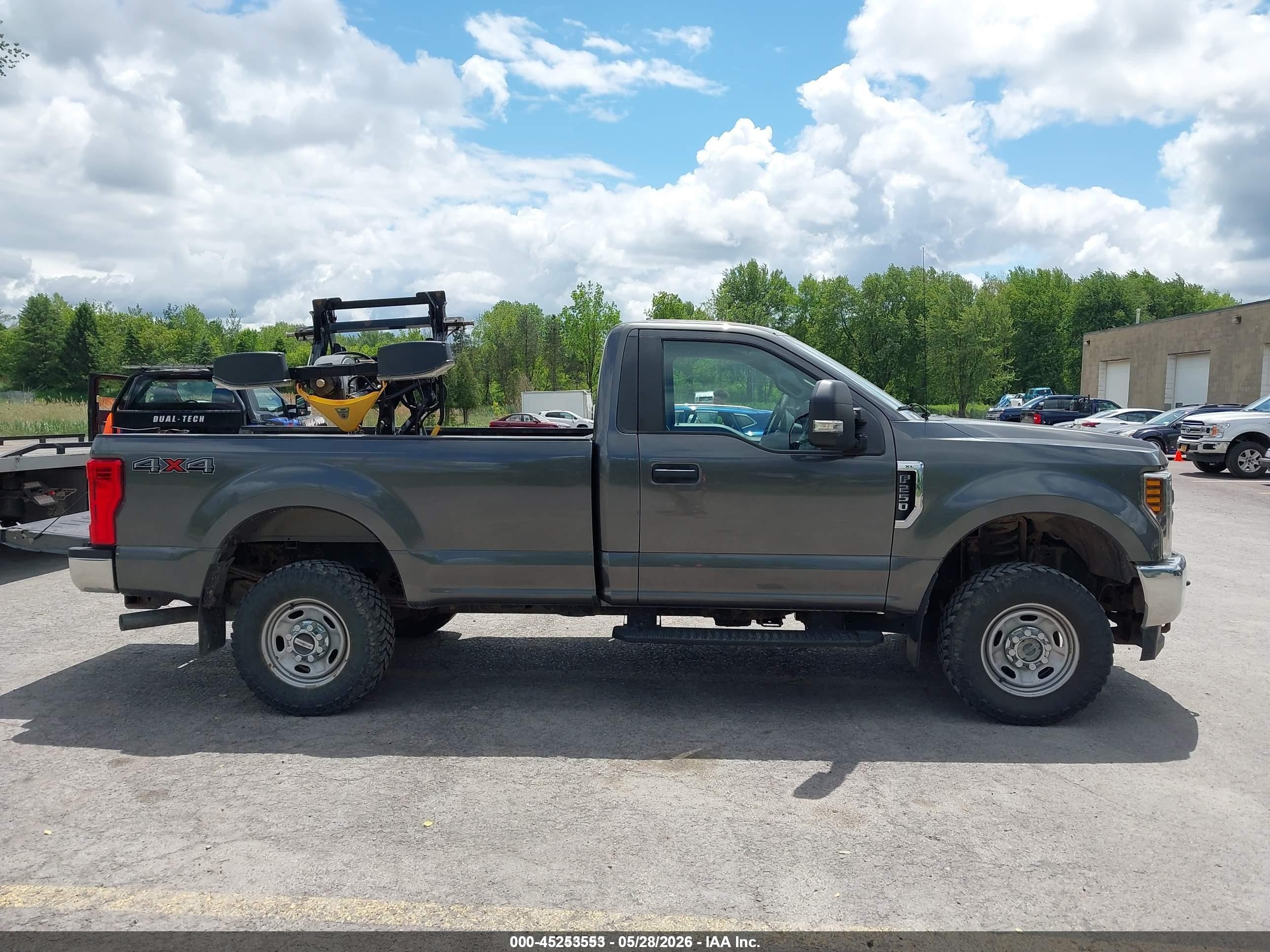 2019 Ford F-250 Xl Gray vin: 1FTBF2B67KED43740