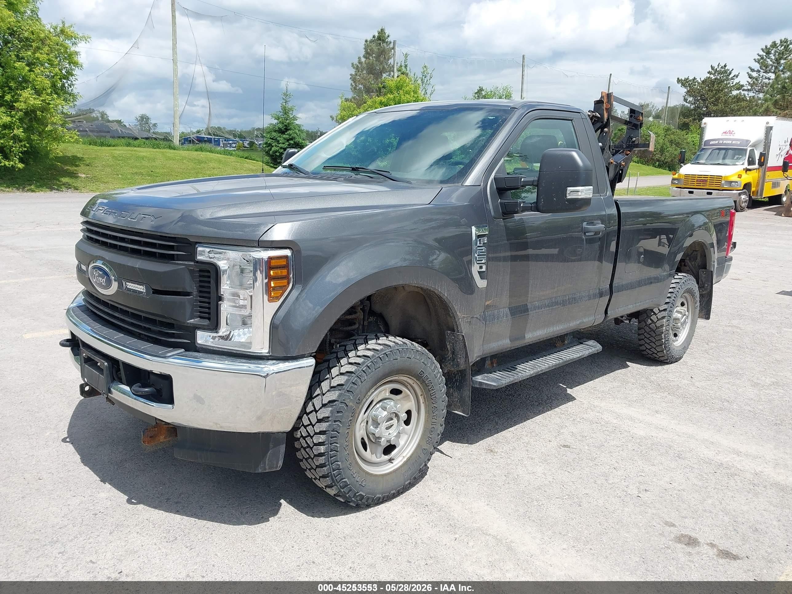 2019 Ford F-250 Xl Gray vin: 1FTBF2B67KED43740