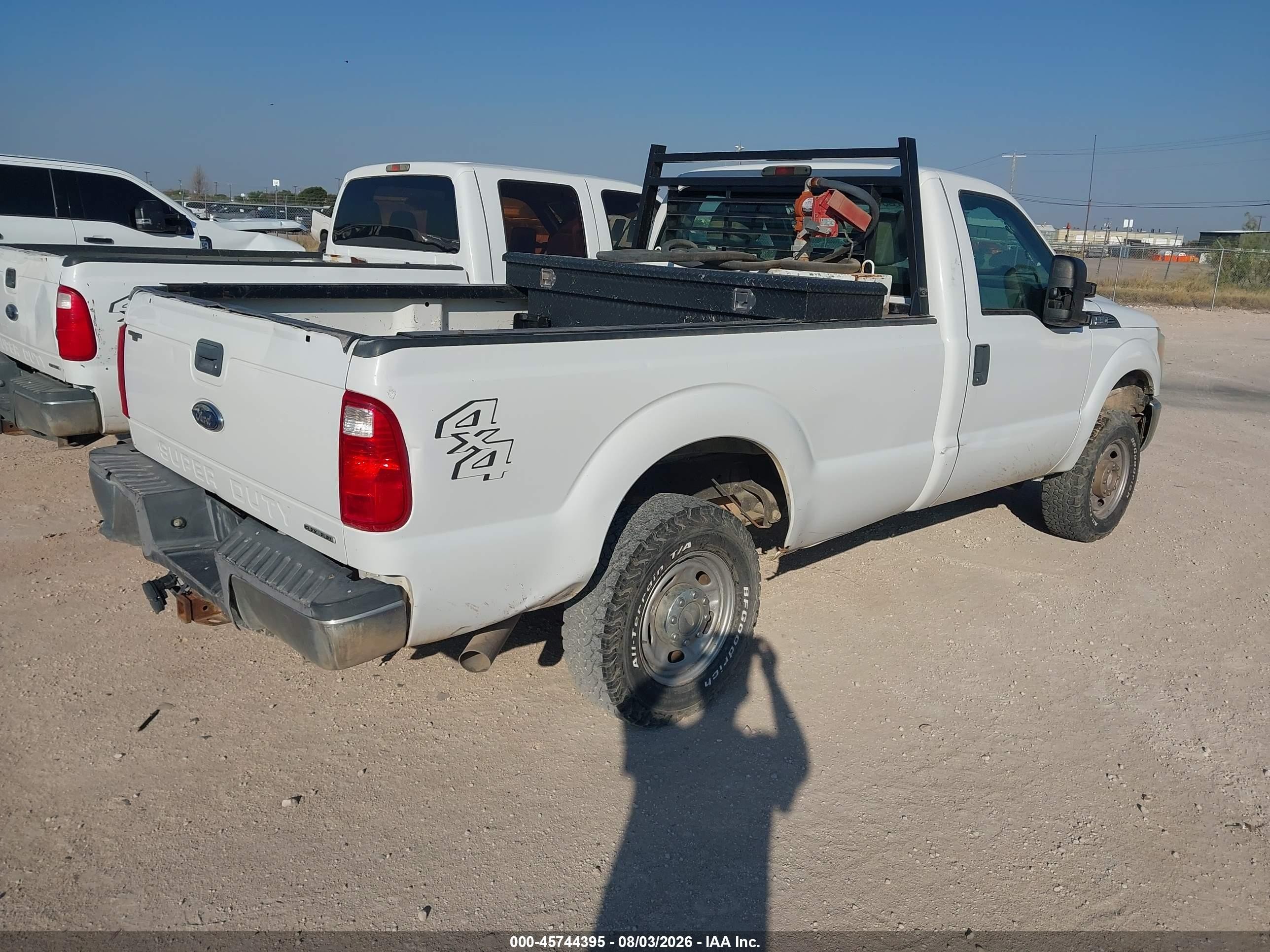 2013 Ford F-250 Xl Белый vin: 1FTBF2B68DEB72841