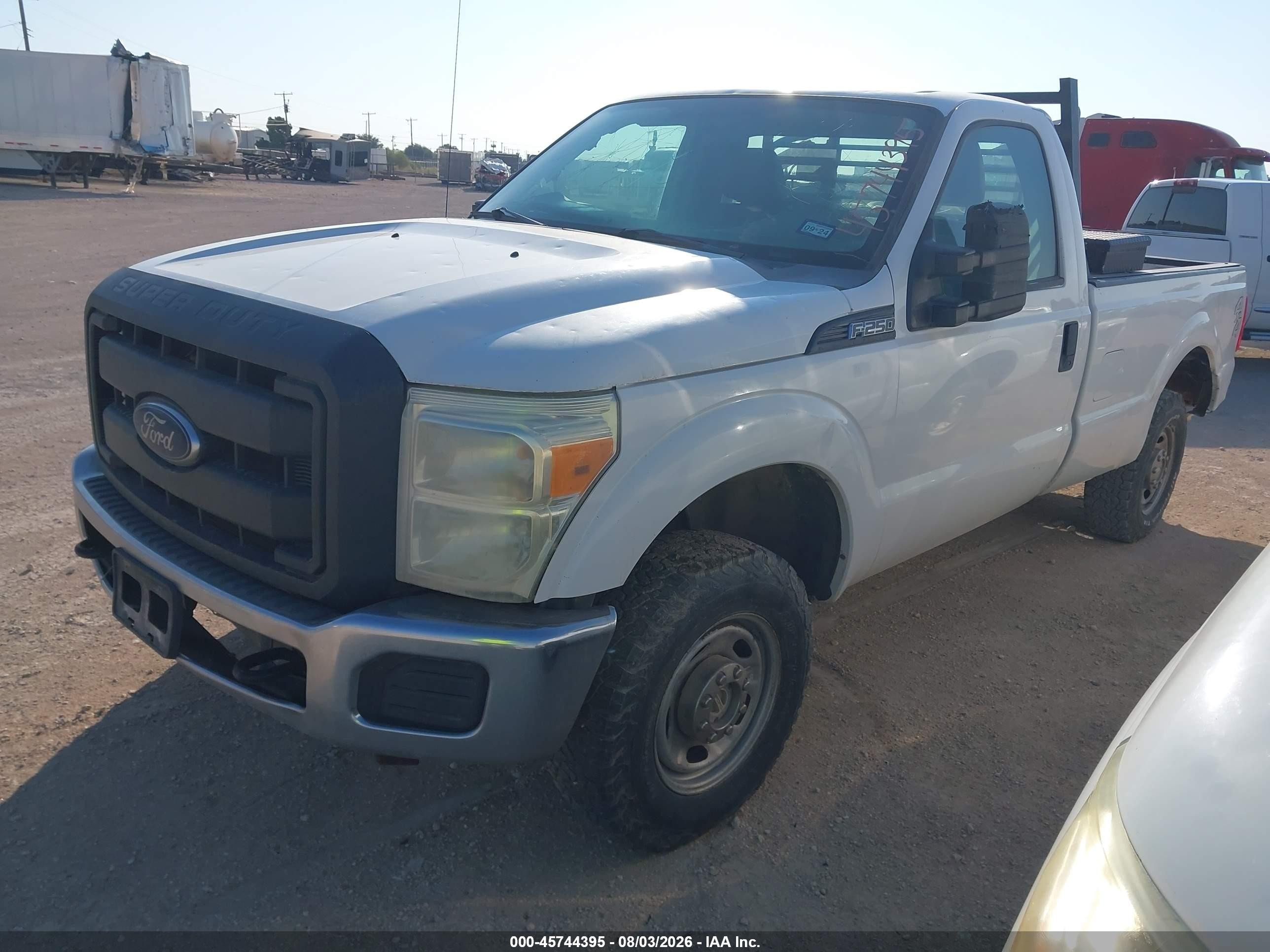 2013 Ford F-250 Xl Белый vin: 1FTBF2B68DEB72841