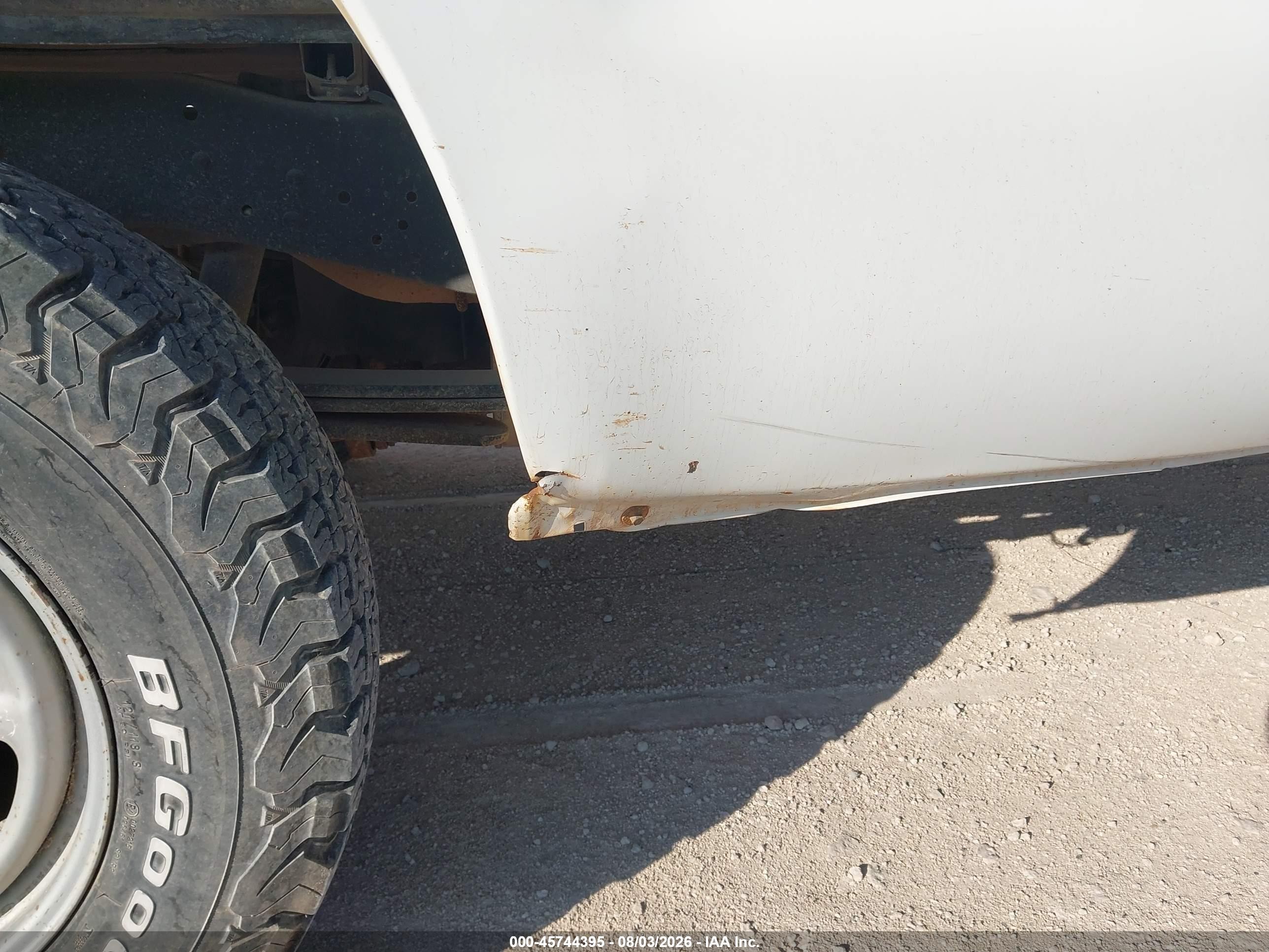 2013 Ford F-250 Xl Белый vin: 1FTBF2B68DEB72841