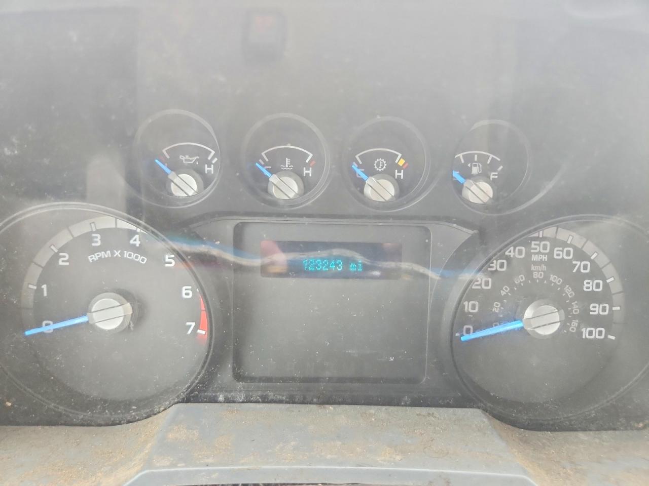 2013 Ford F250 Super Duty Red vin: 1FTBF2B68DEB89204