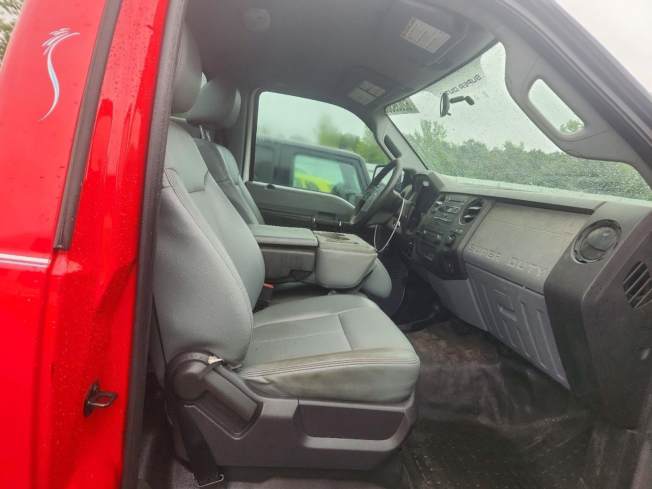 2013 Ford F250 Super Duty Red vin: 1FTBF2B68DEB89204