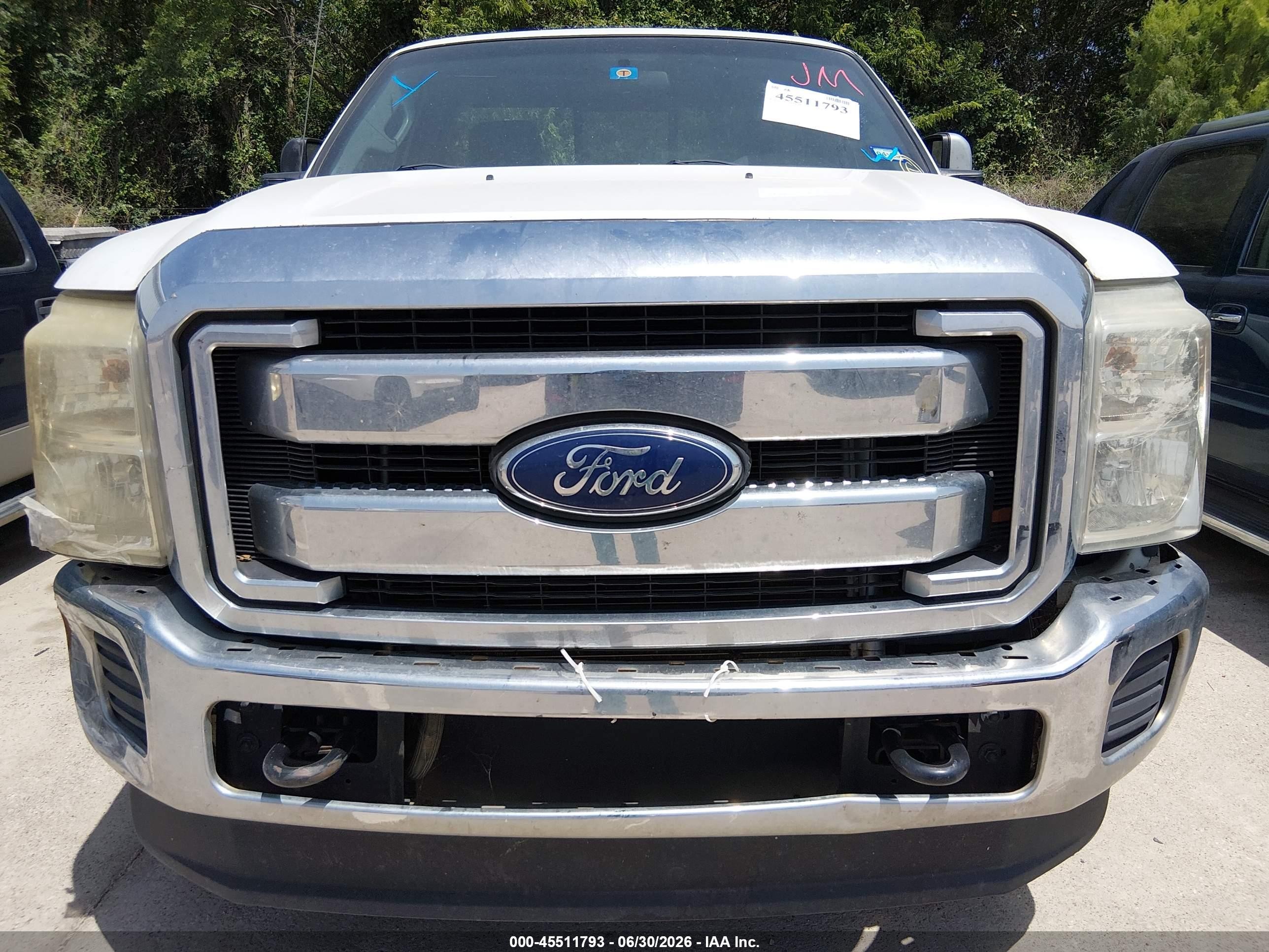 2015 Ford F-250 Xl/xlt White vin: 1FTBF2B69FEC62387