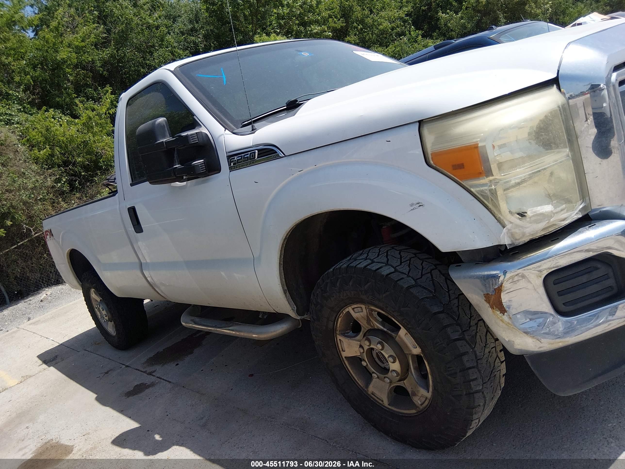 2015 Ford F-250 Xl/xlt White vin: 1FTBF2B69FEC62387