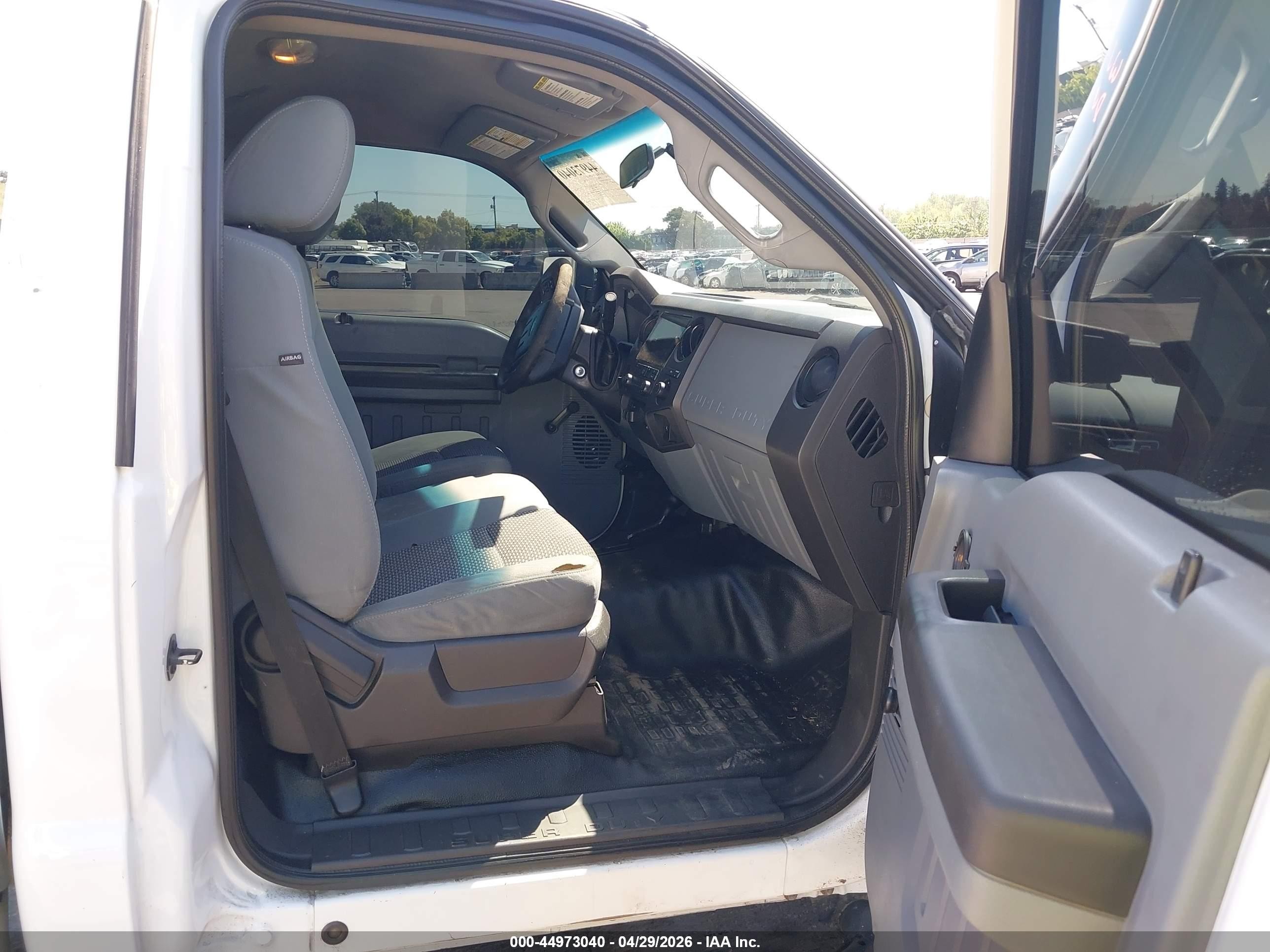 2014 Ford F-250 Xl White vin: 1FTBF2BT1EEB02363